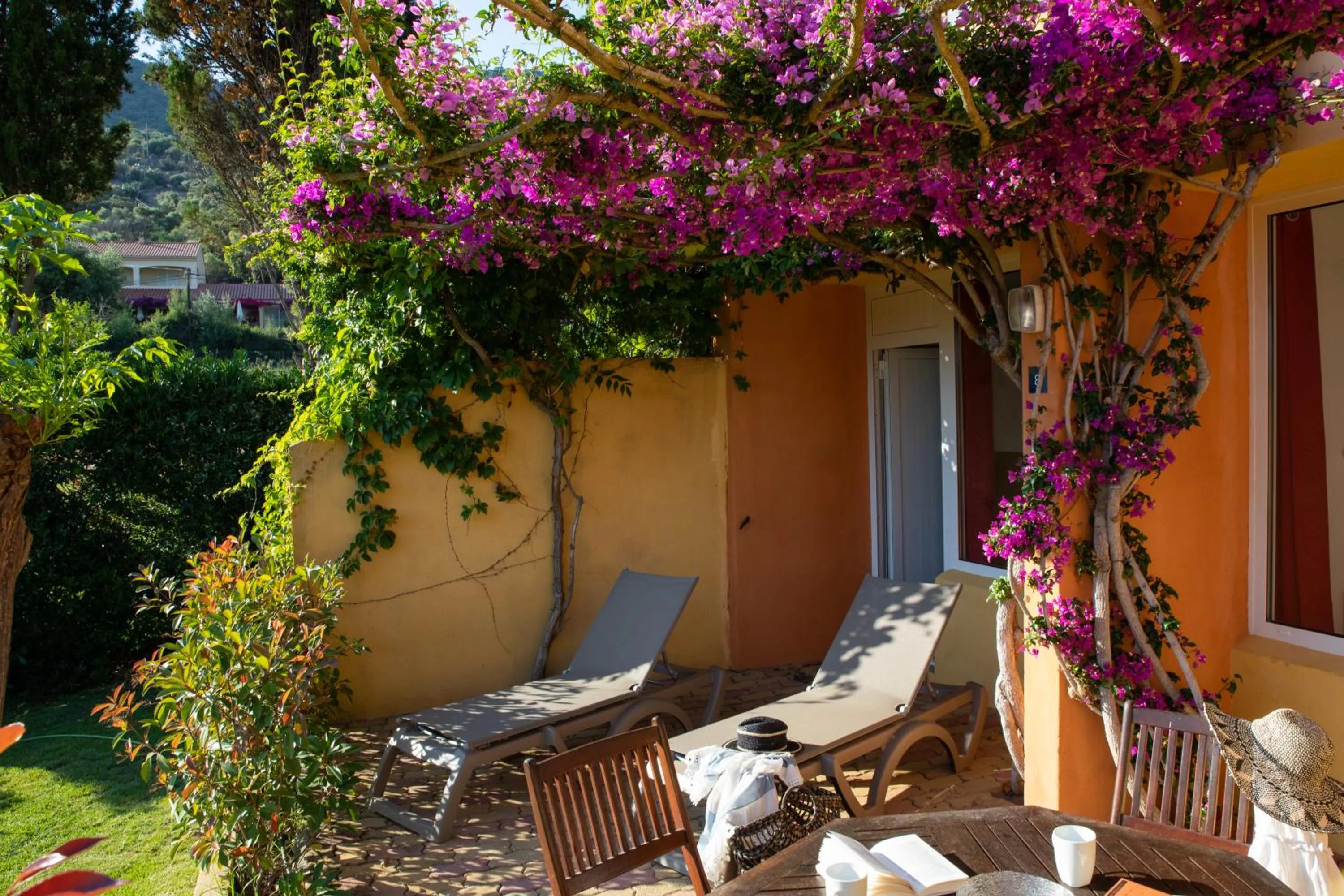 Patio in Residence Helios