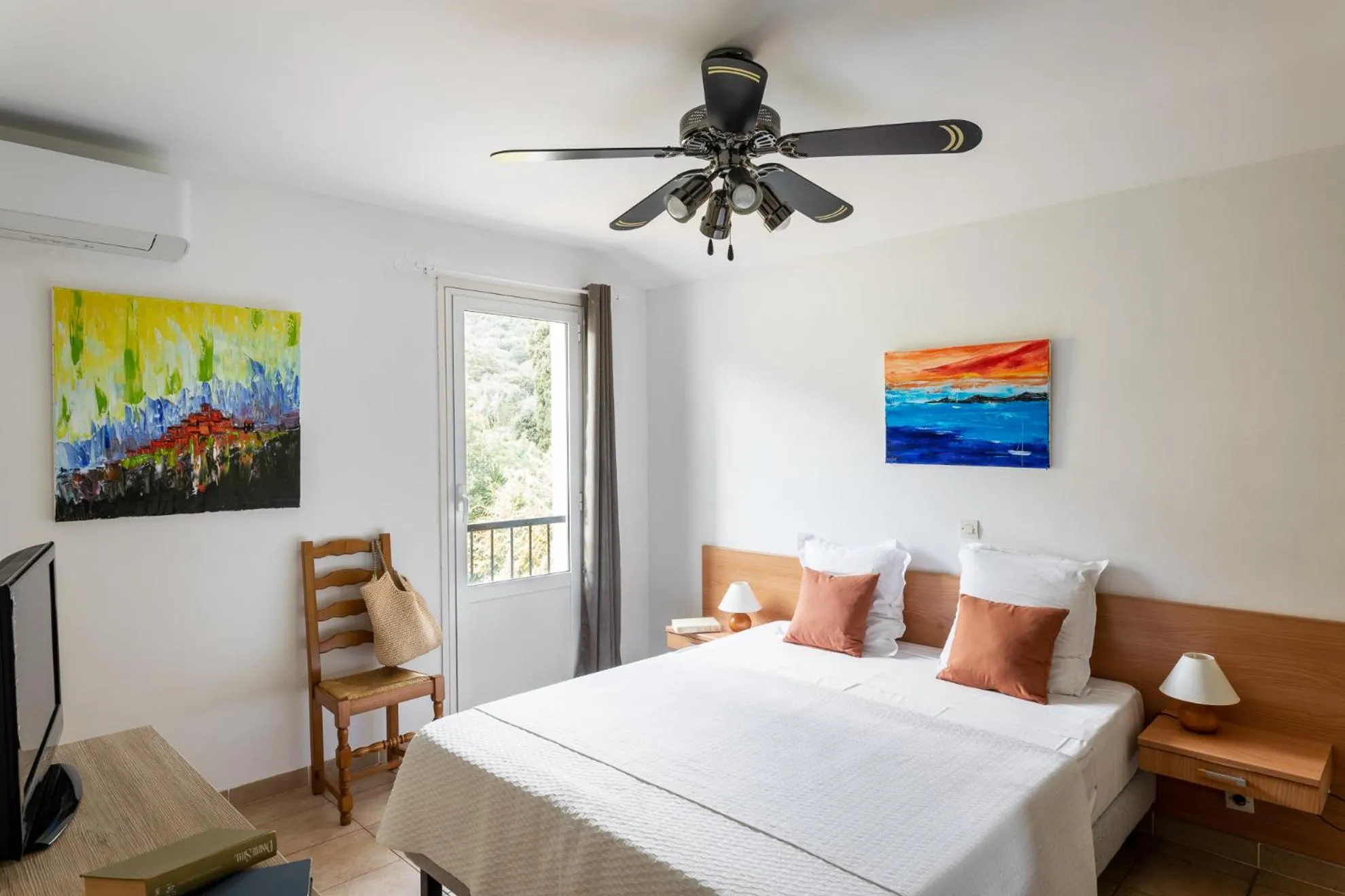 Bedroom, Bed in Residence Helios