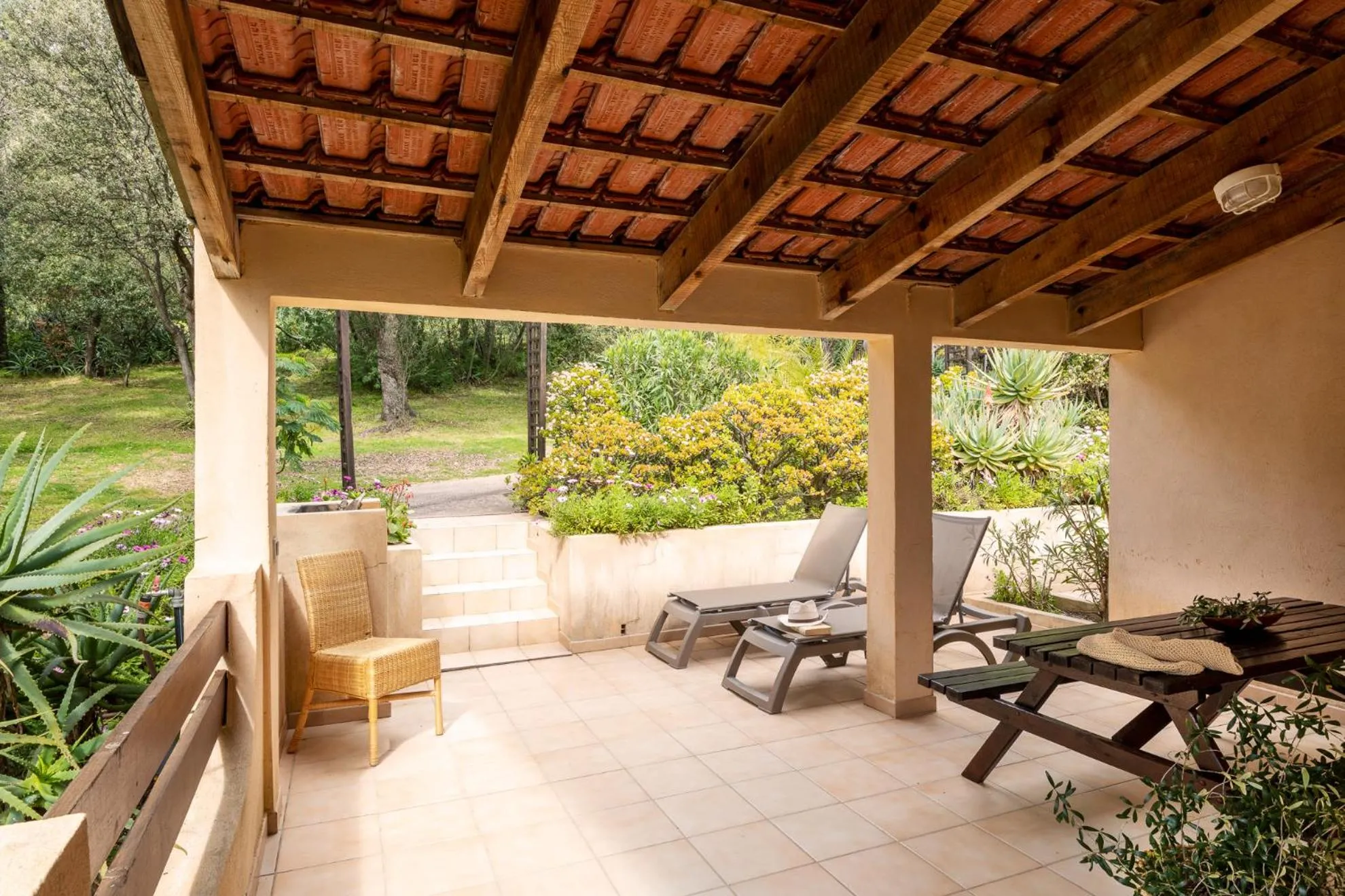 Patio in Residence Helios