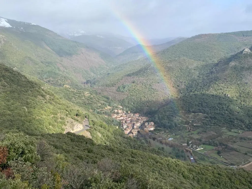 Natural landscape in LA COUR CARREE - chambres d'hôtes