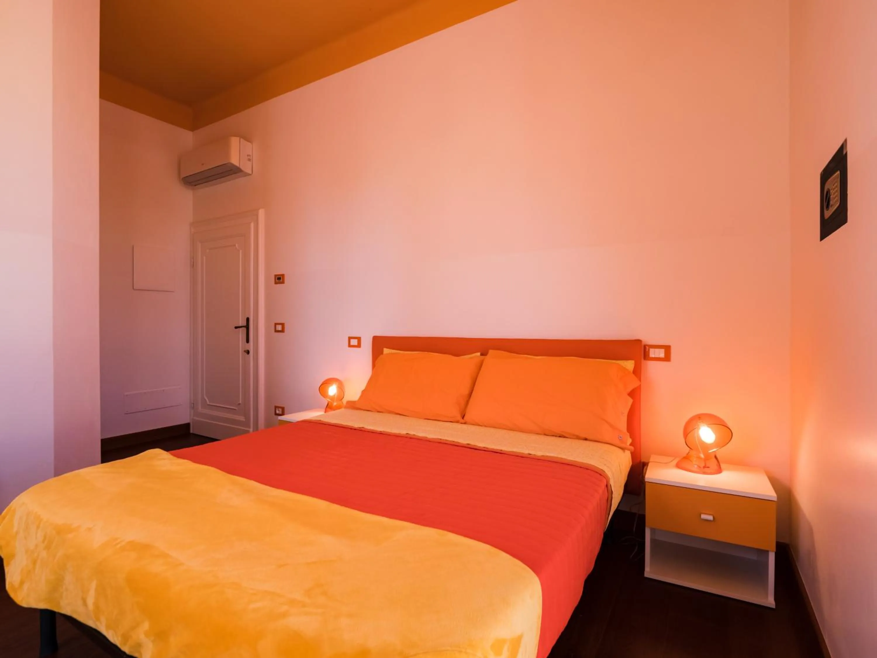 Bedroom, Bed in B&B VILLA TOZZA