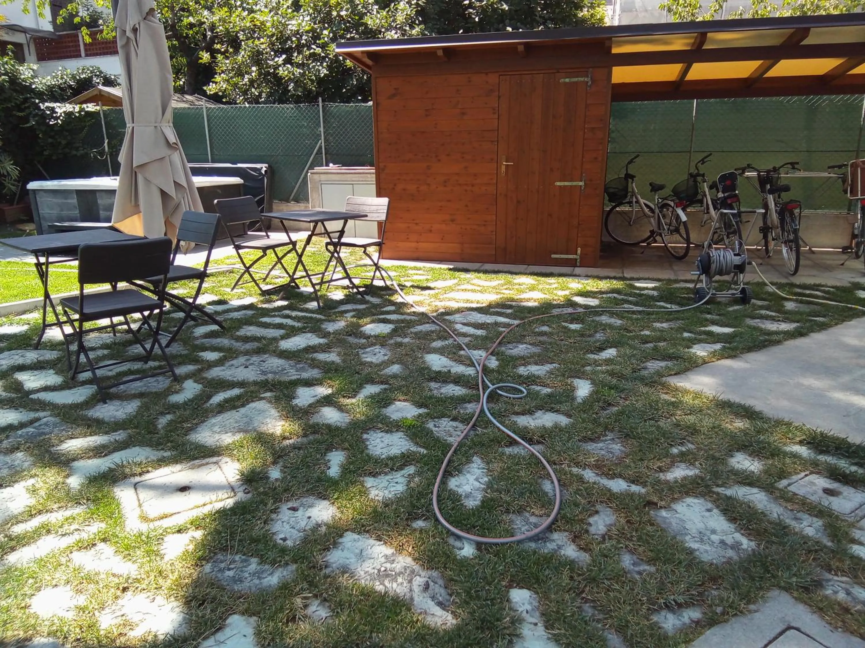 Garden view in B&B VILLA TOZZA