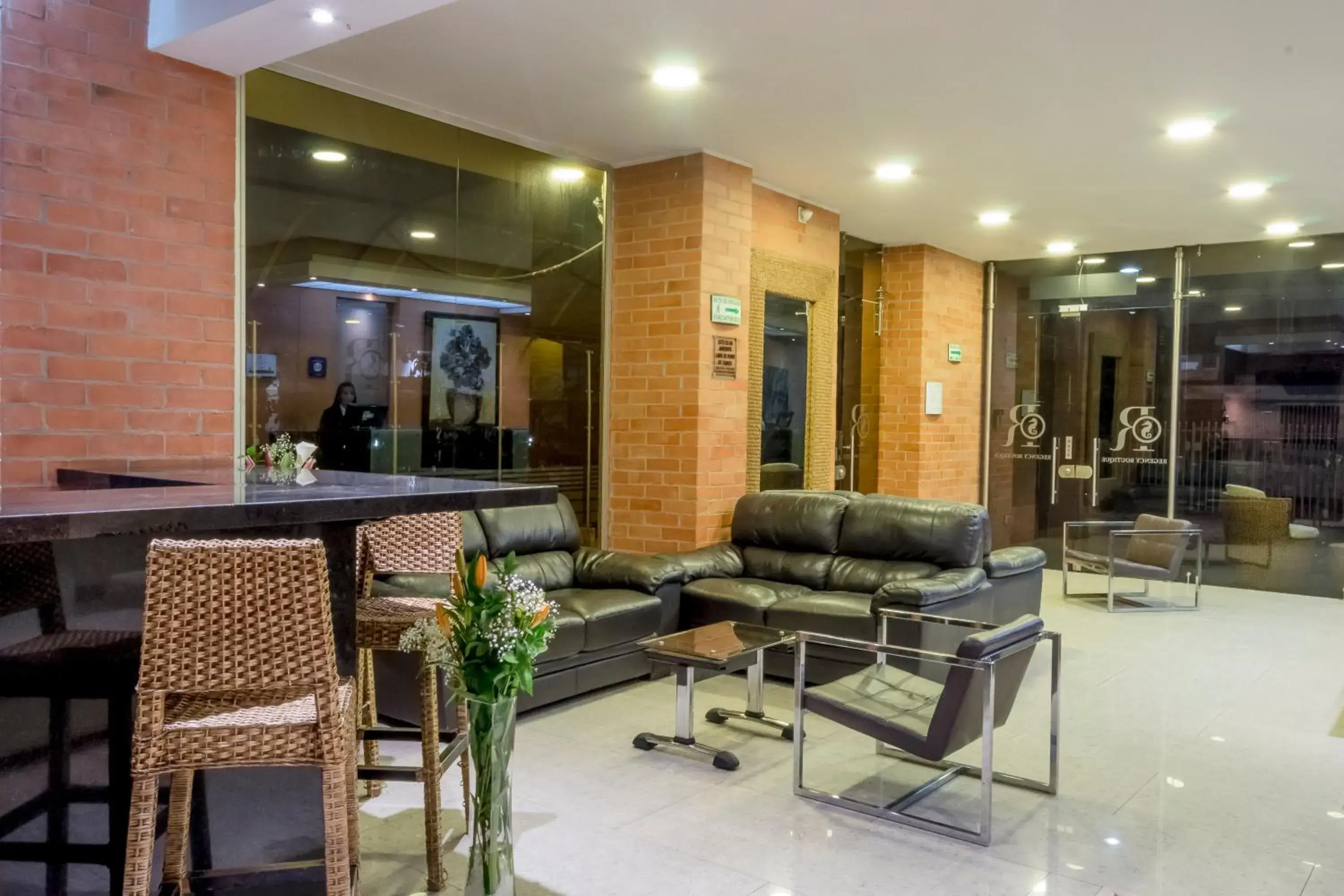 Lobby or reception in Hotel Apartamentos Regency La Feria Lobby or reception in Hotel Apartamentos Regency La Feria