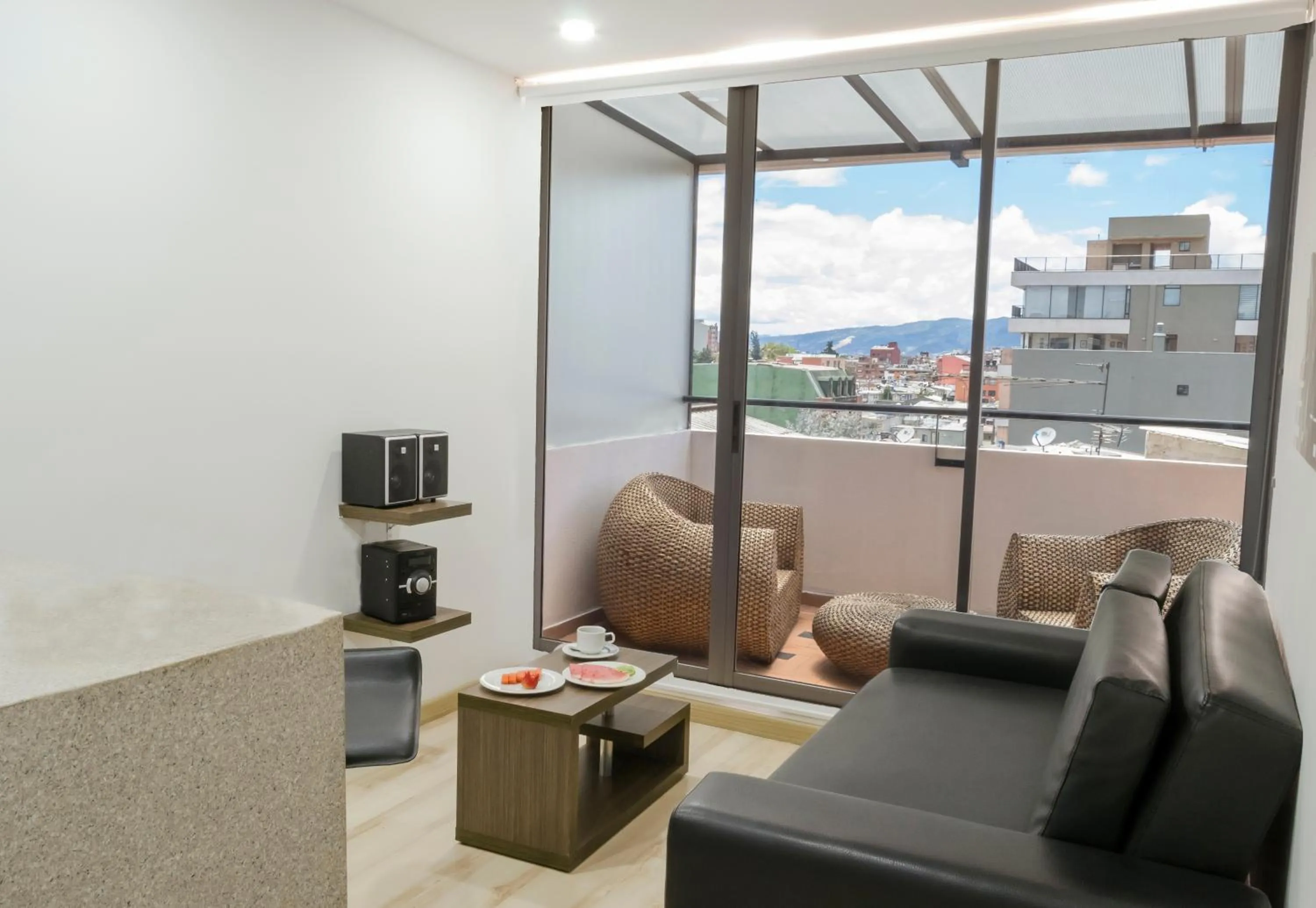 Living room in Hotel Apartamentos Regency La Feria