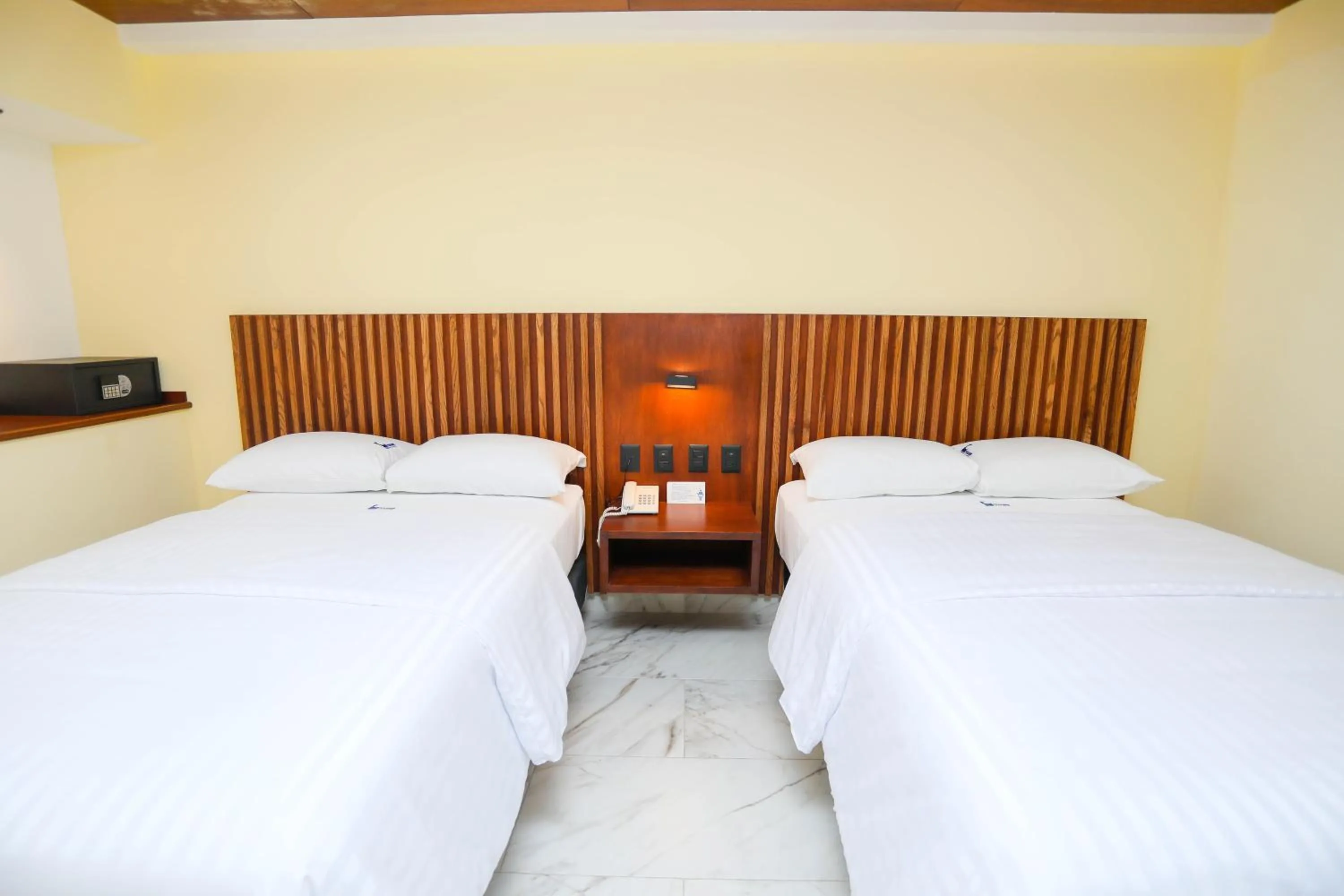 Bed in Hotel Parador