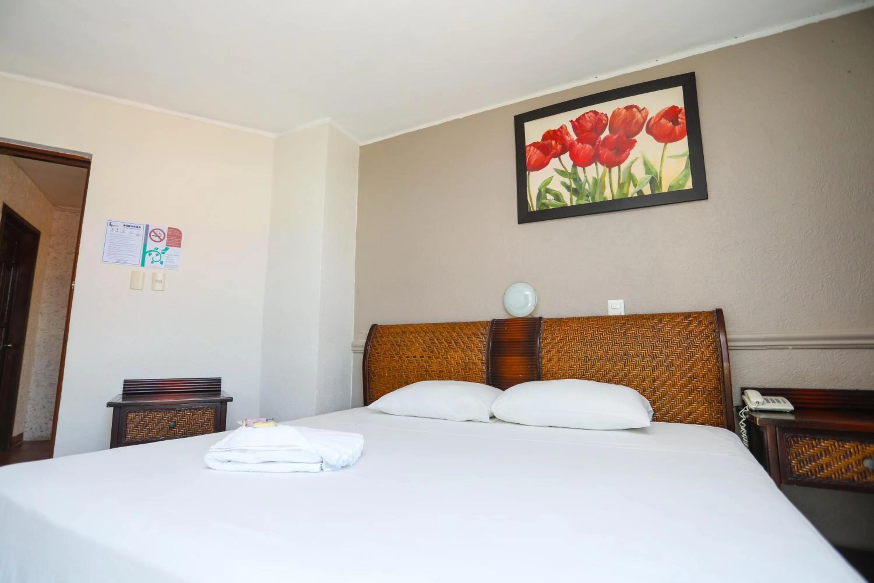 Bed in Hotel Parador