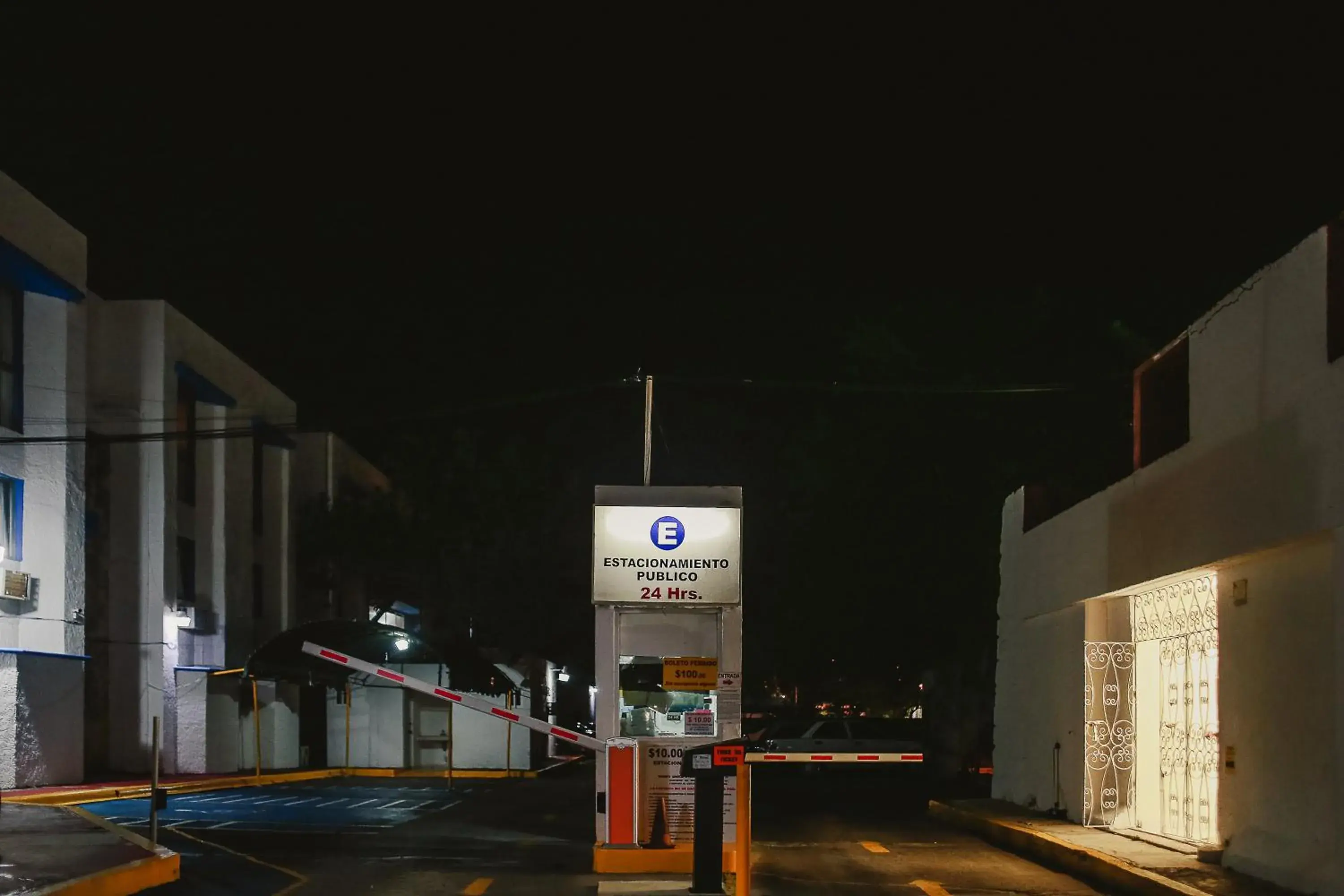 Property building in Hotel Parador Property building in Hotel Parador