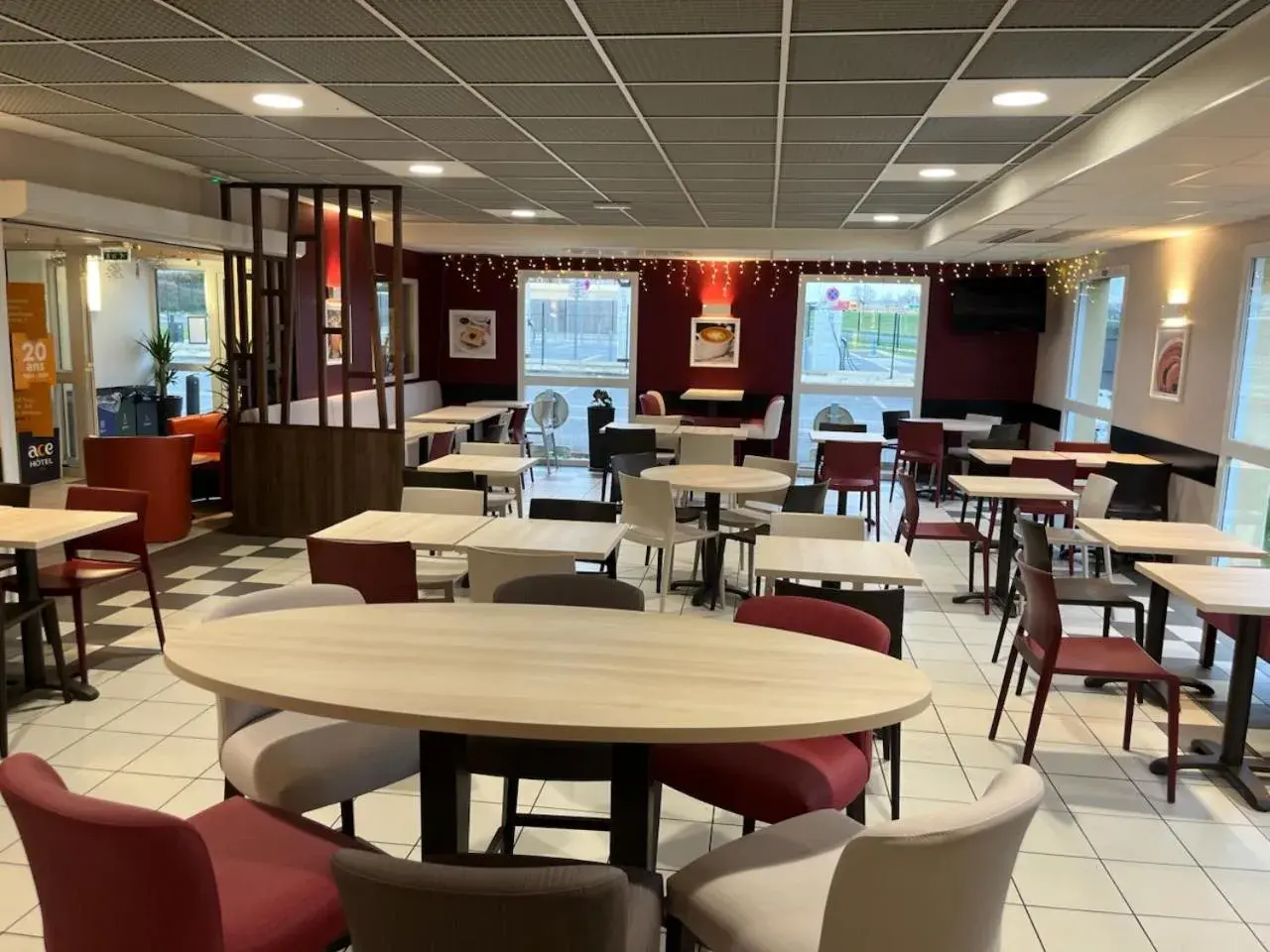 Breakfast in Ace Hotel Chateauroux Déols Breakfast in Ace Hotel Chateauroux Déols