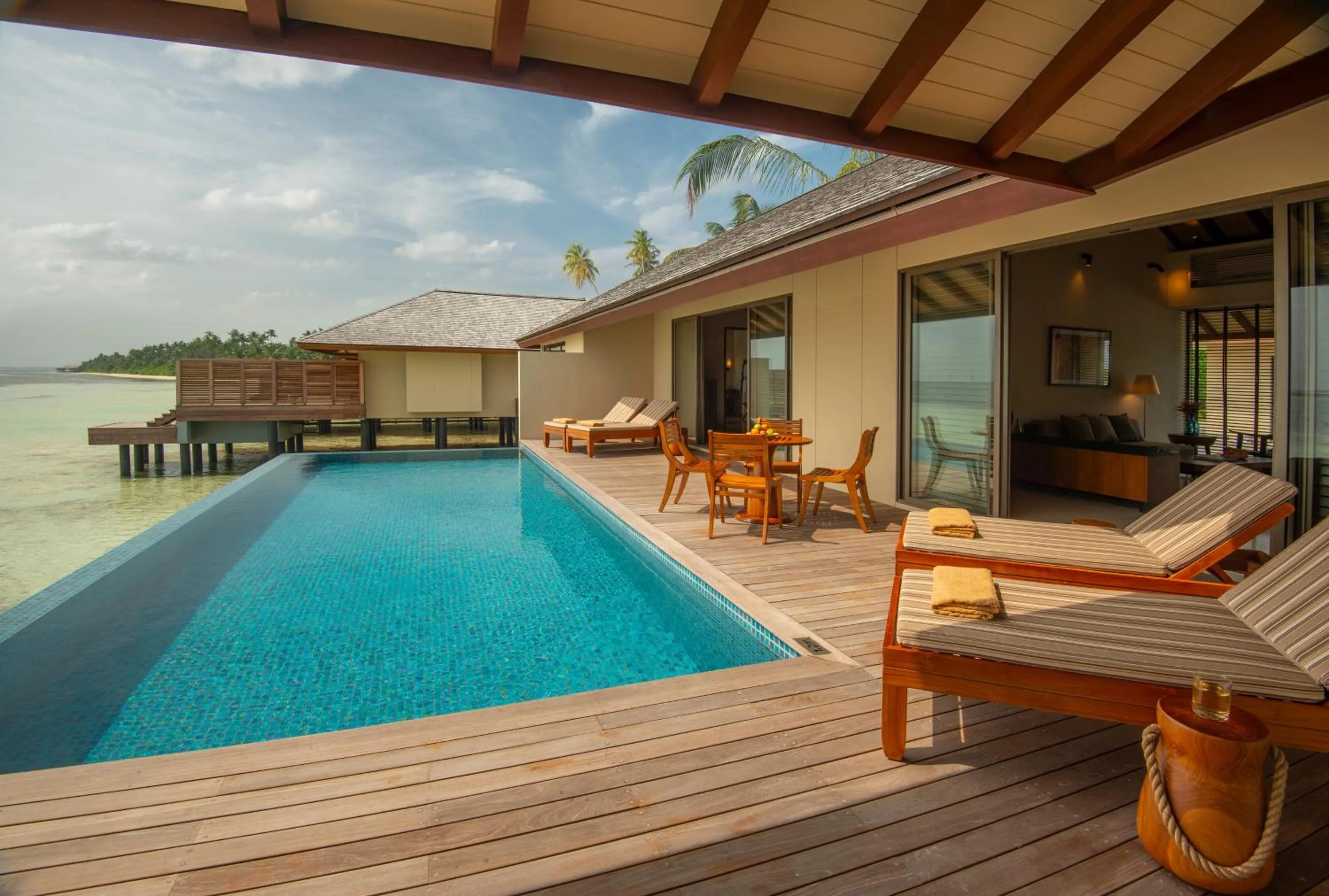Swimming pool in The Residence Maldives at Dhigurah