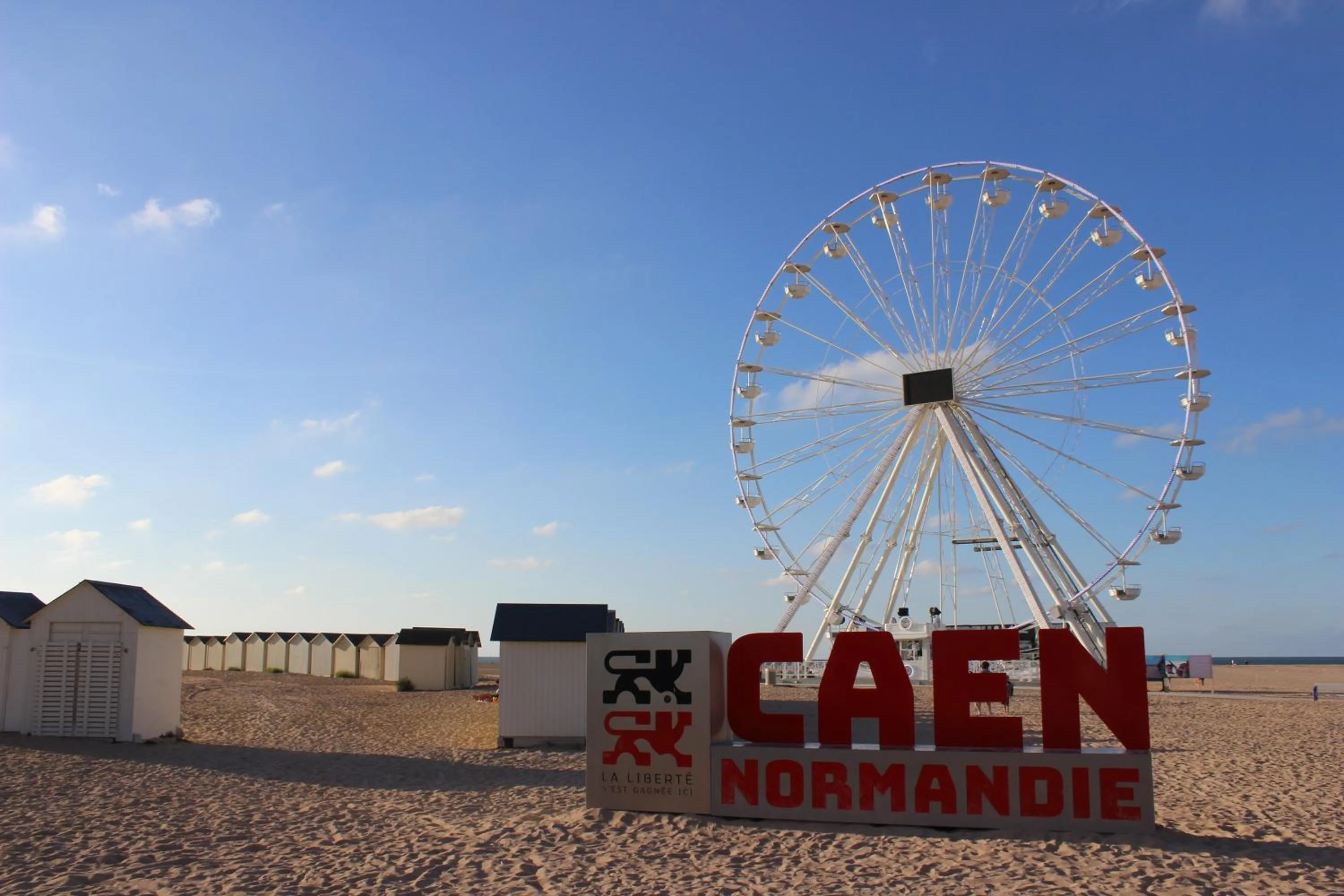 Property building in La Villa Andry