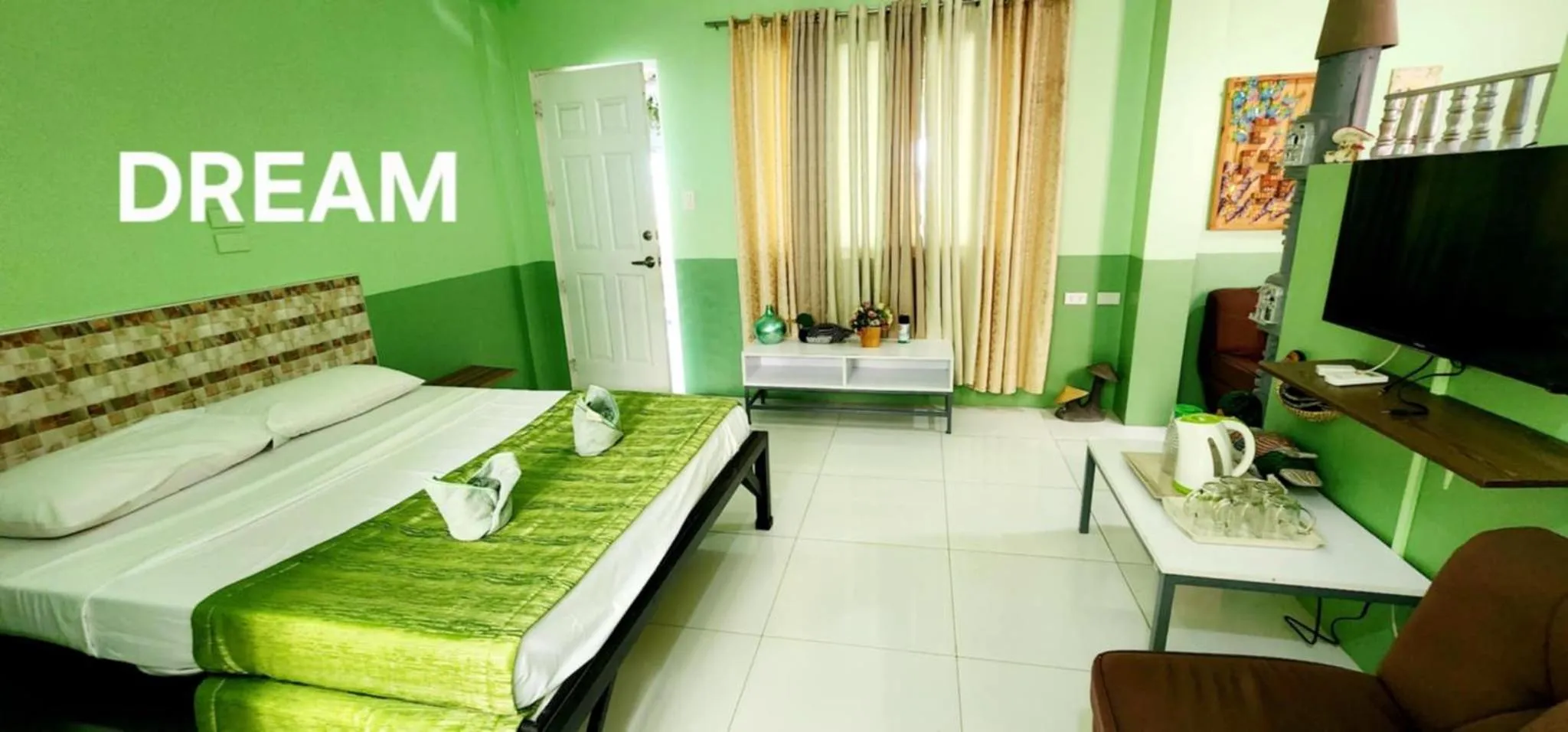 Bed in ROCCA Del GARDA Residences