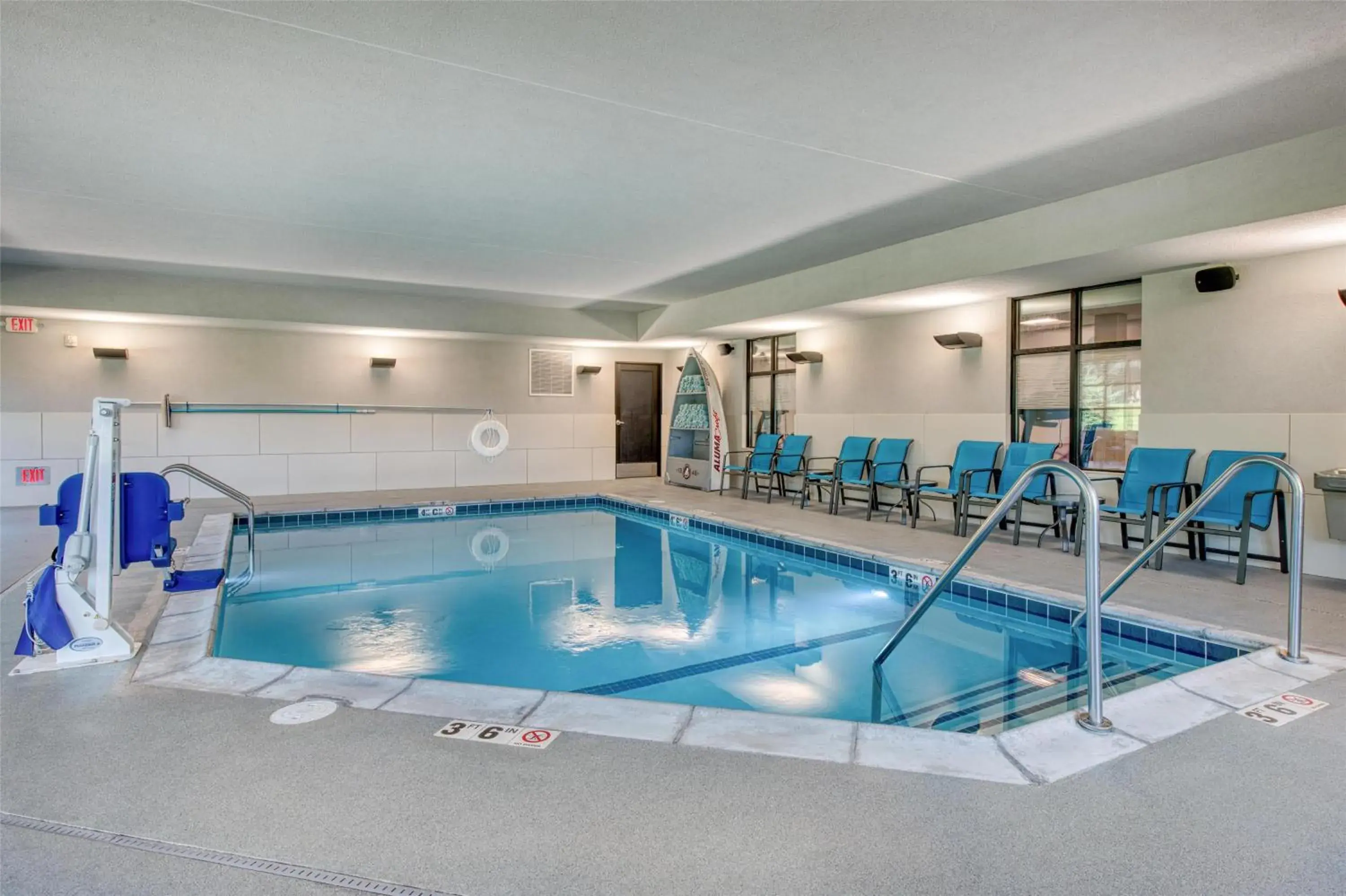 Pool view in Best Western Plus Saint Peter Pool view in Best Western Plus Saint Peter