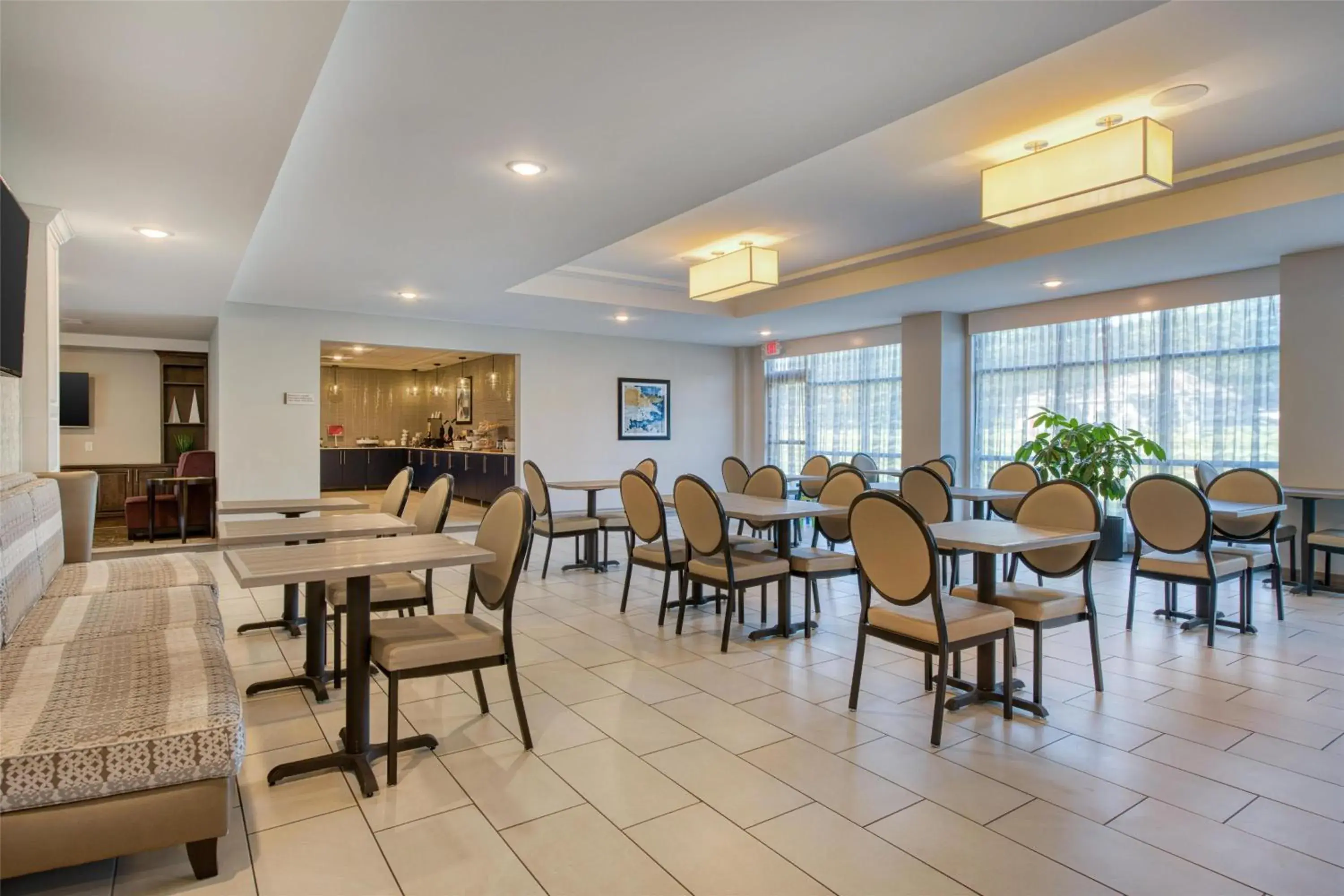 Breakfast in Best Western Plus Saint Peter Breakfast in Best Western Plus Saint Peter