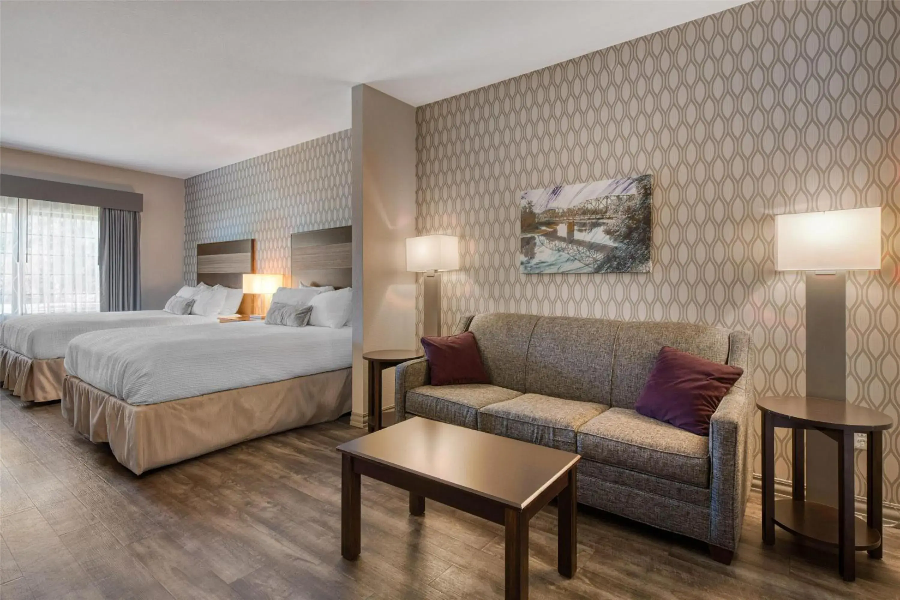 Bedroom, Bed in Best Western Plus Saint Peter Bedroom, Bed in Best Western Plus Saint Peter