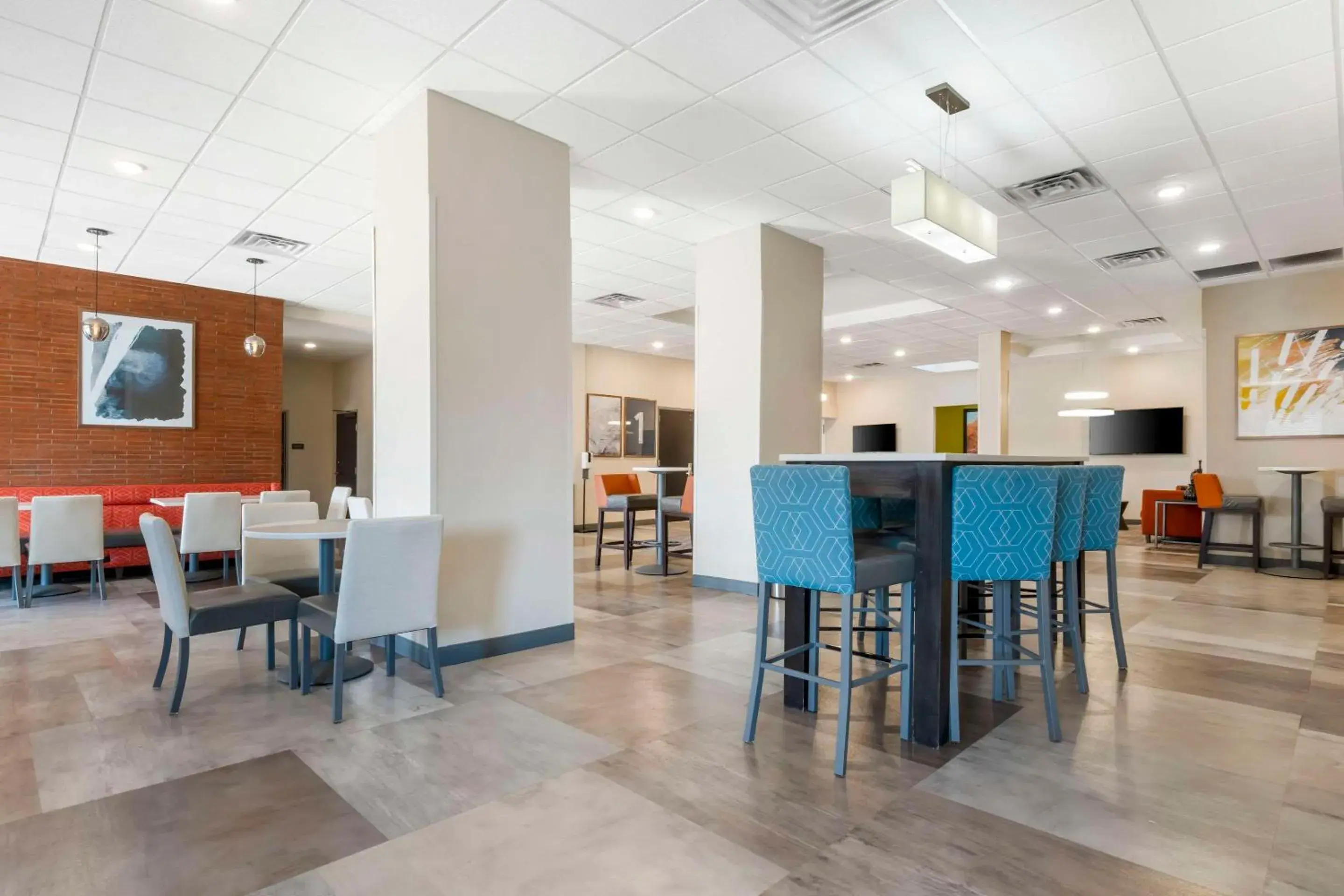 Breakfast in Best Western Plus Portales Inn Breakfast in Best Western Plus Portales Inn