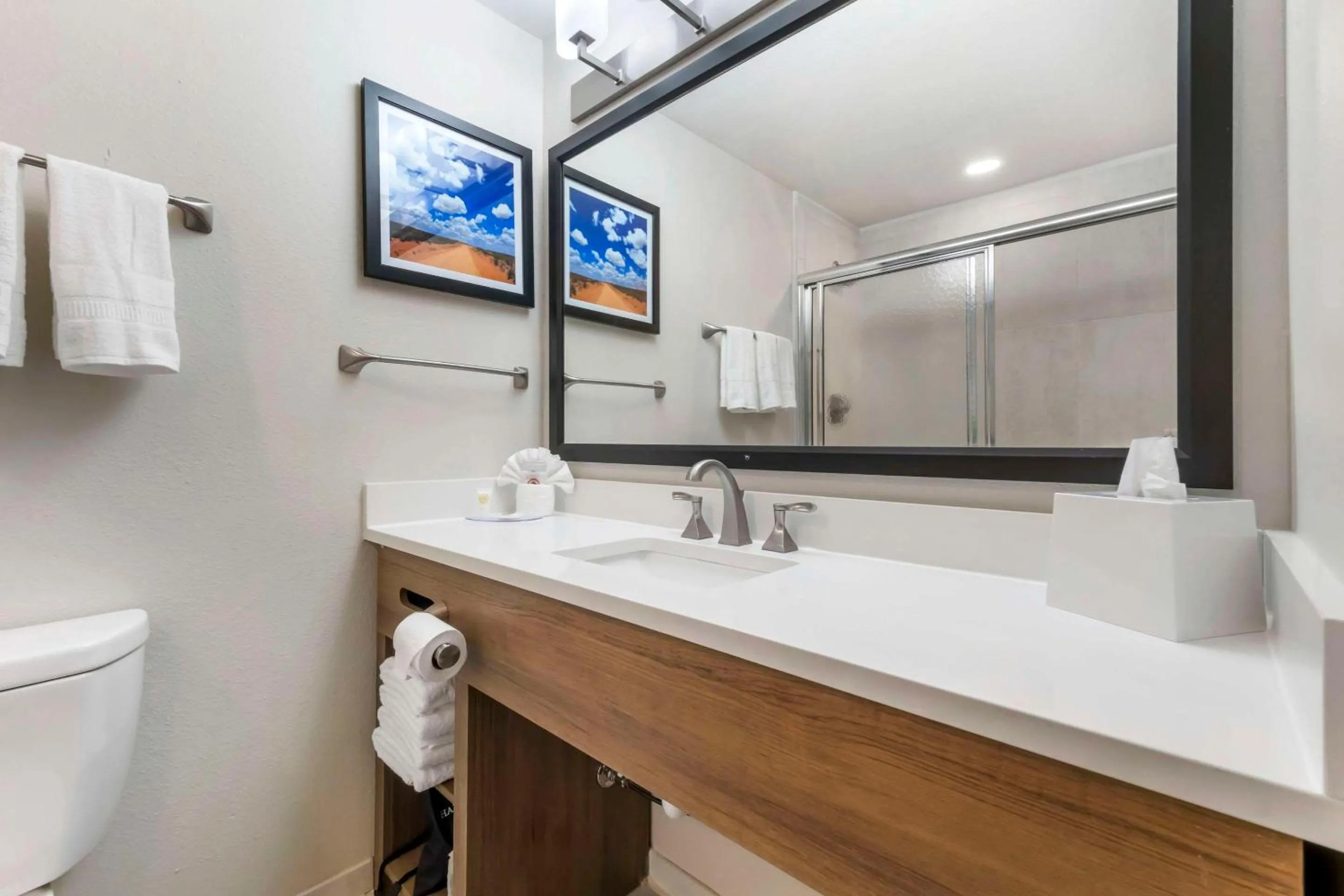 Bedroom in Best Western Plus Portales Inn