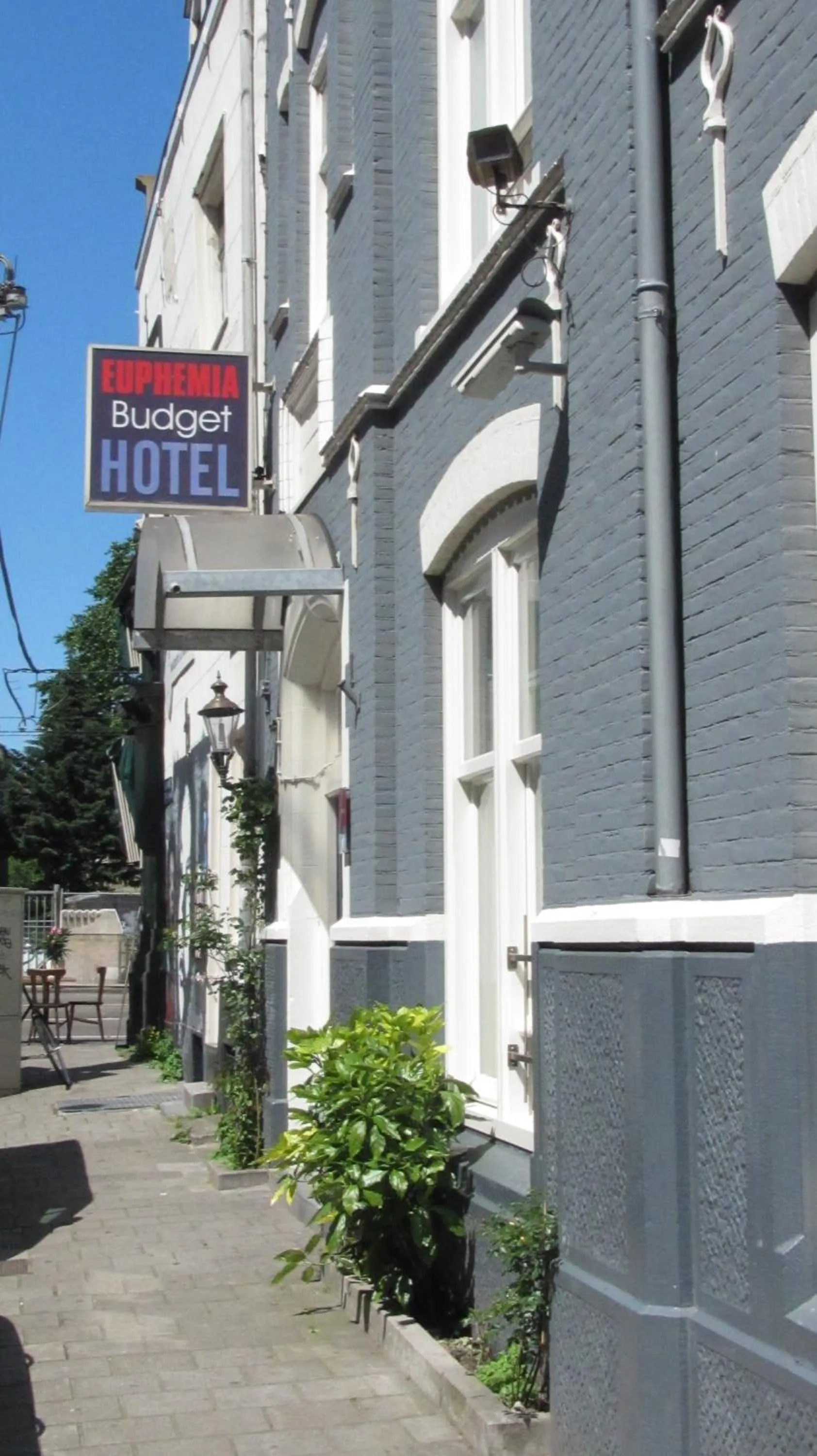 Facade/entrance in Euphemia Budget Old City Canal Zone