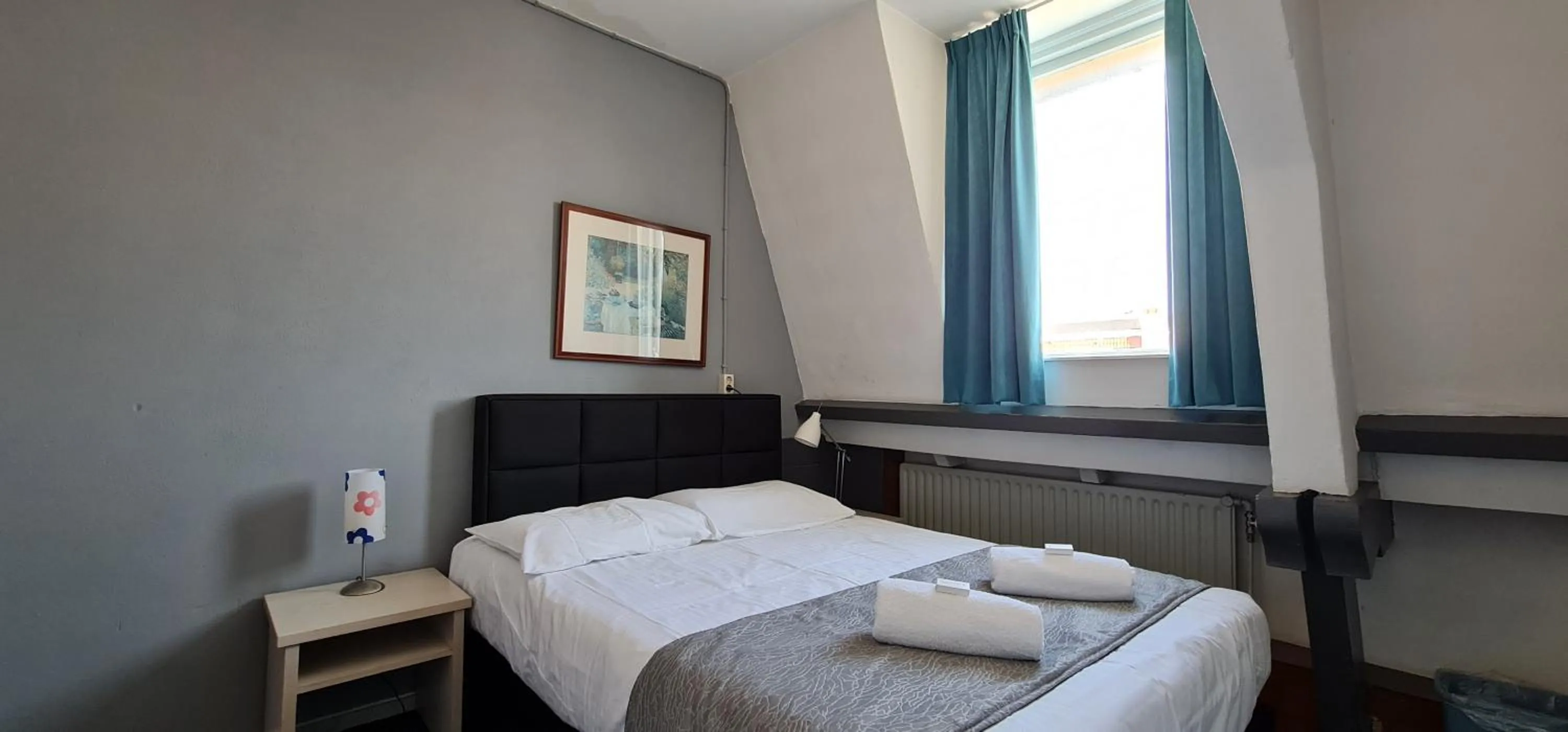 Bed in Euphemia Budget Old City Canal Zone