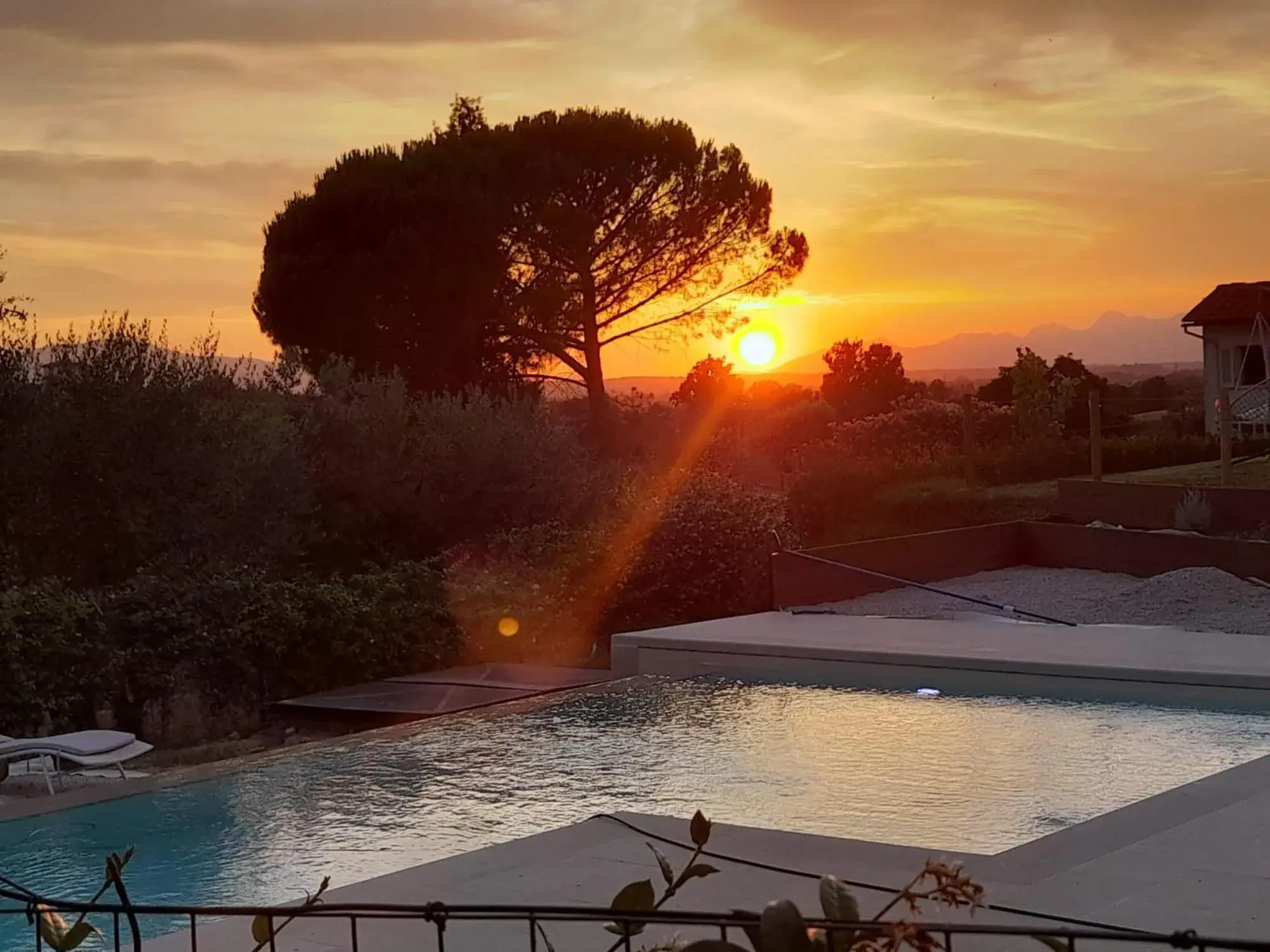 Double Room with Private Bathroom in LE MAMMOLE Double Room with Private Bathroom in LE MAMMOLE