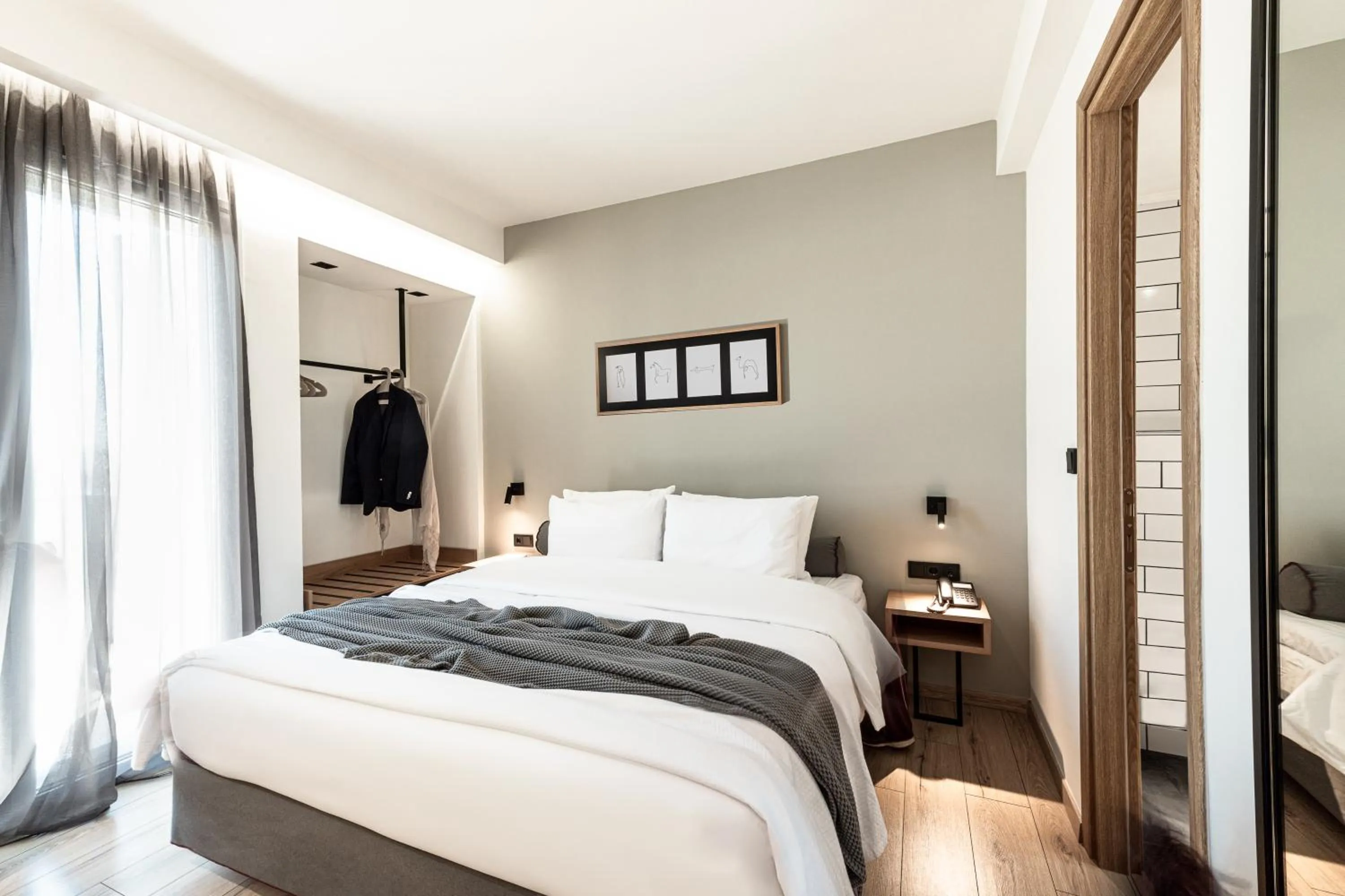 Bedroom, Bed in 31 Doors Hotel