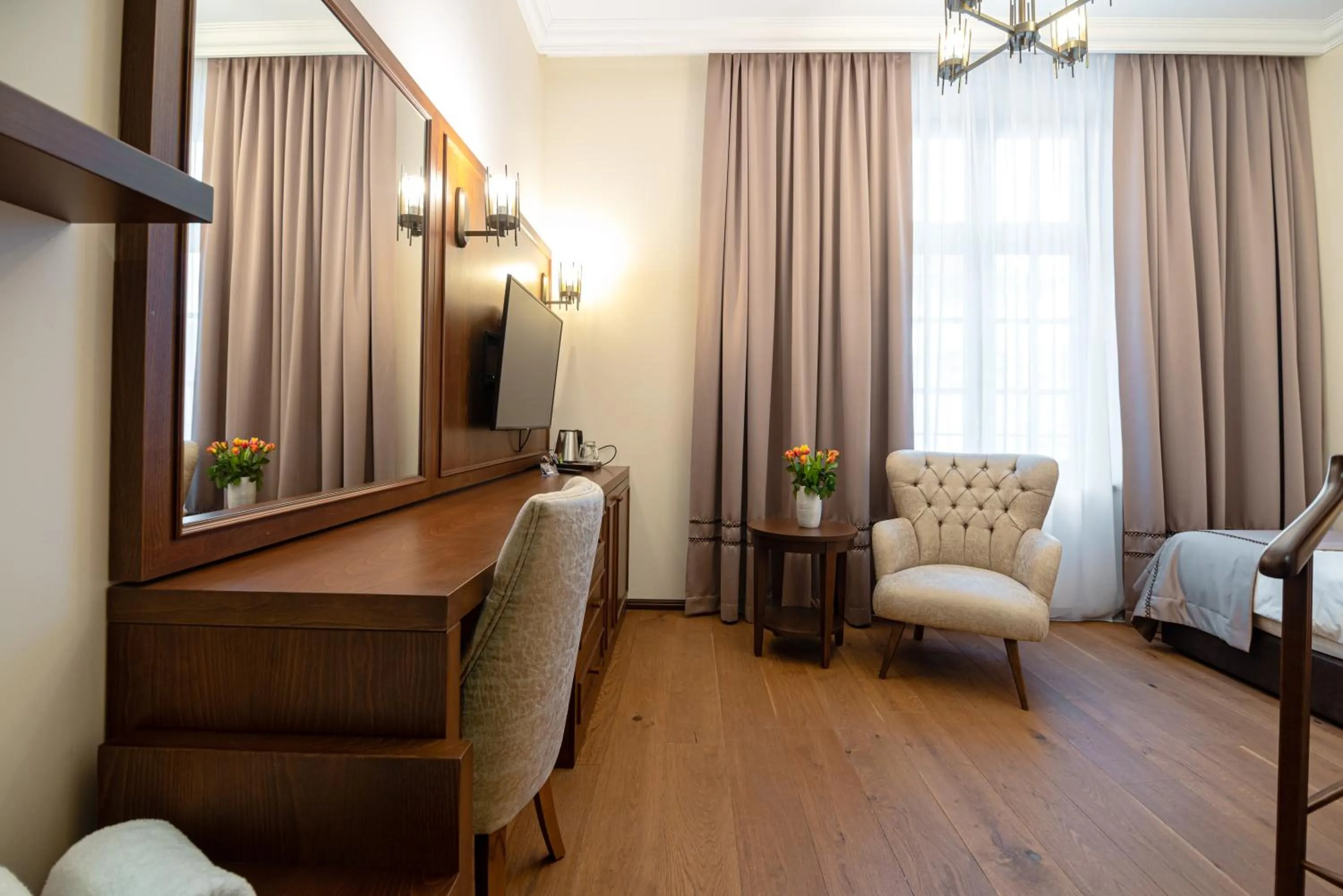 TV and multimedia in Hotel Michael's Palace