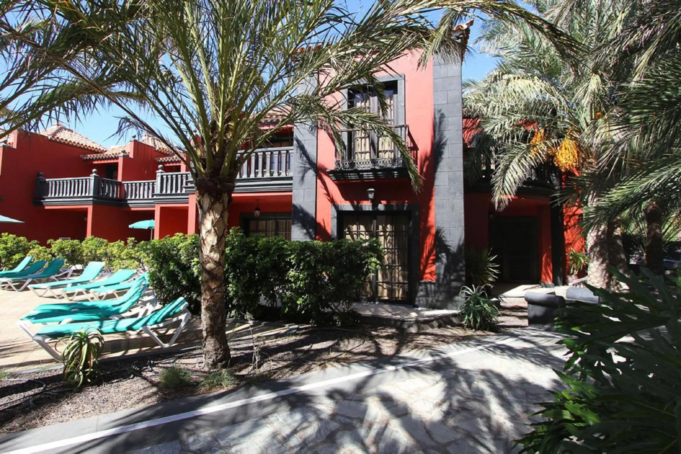 Facade/entrance in Apartamentos Punta Marina