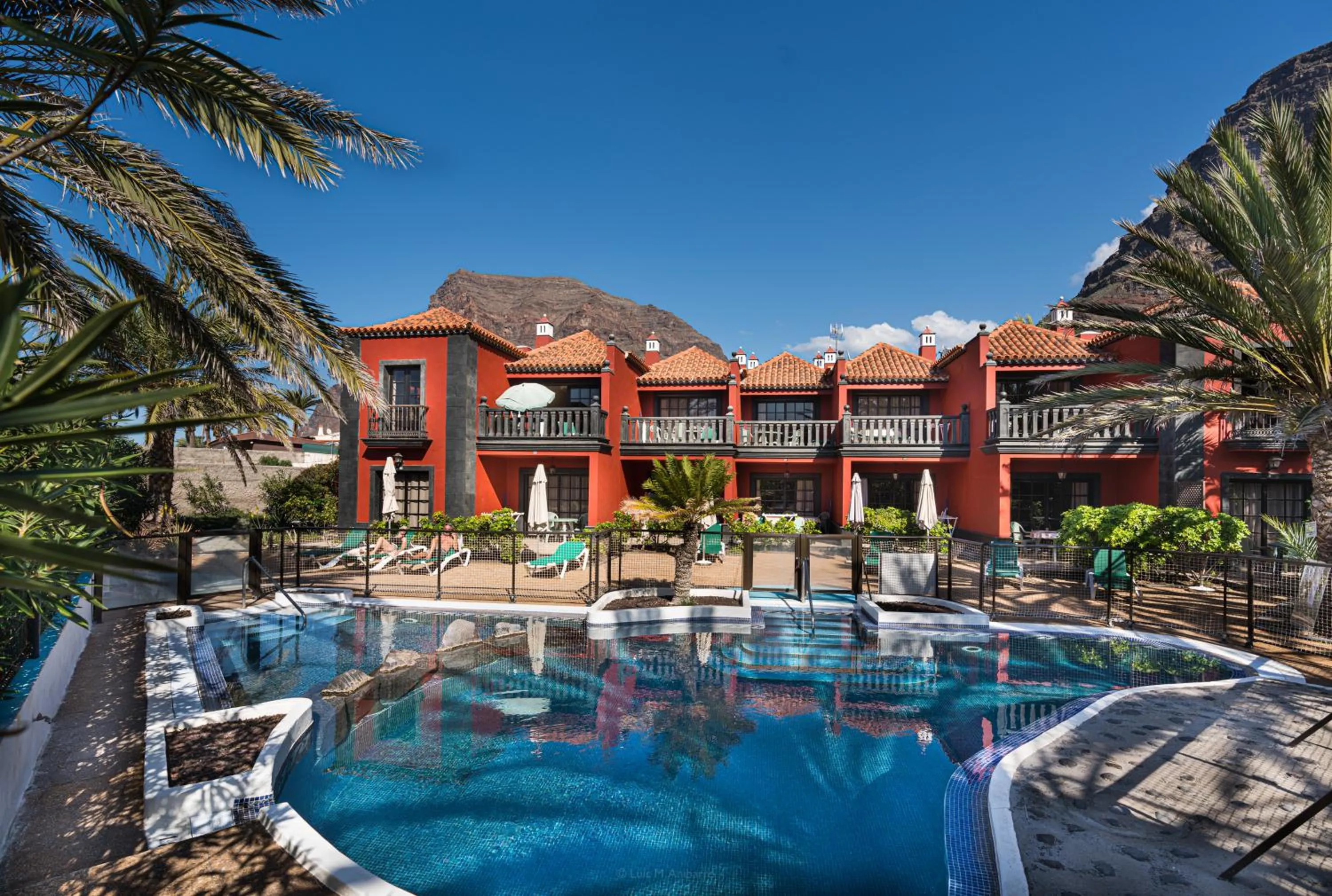 Apartamentos Punta Marina