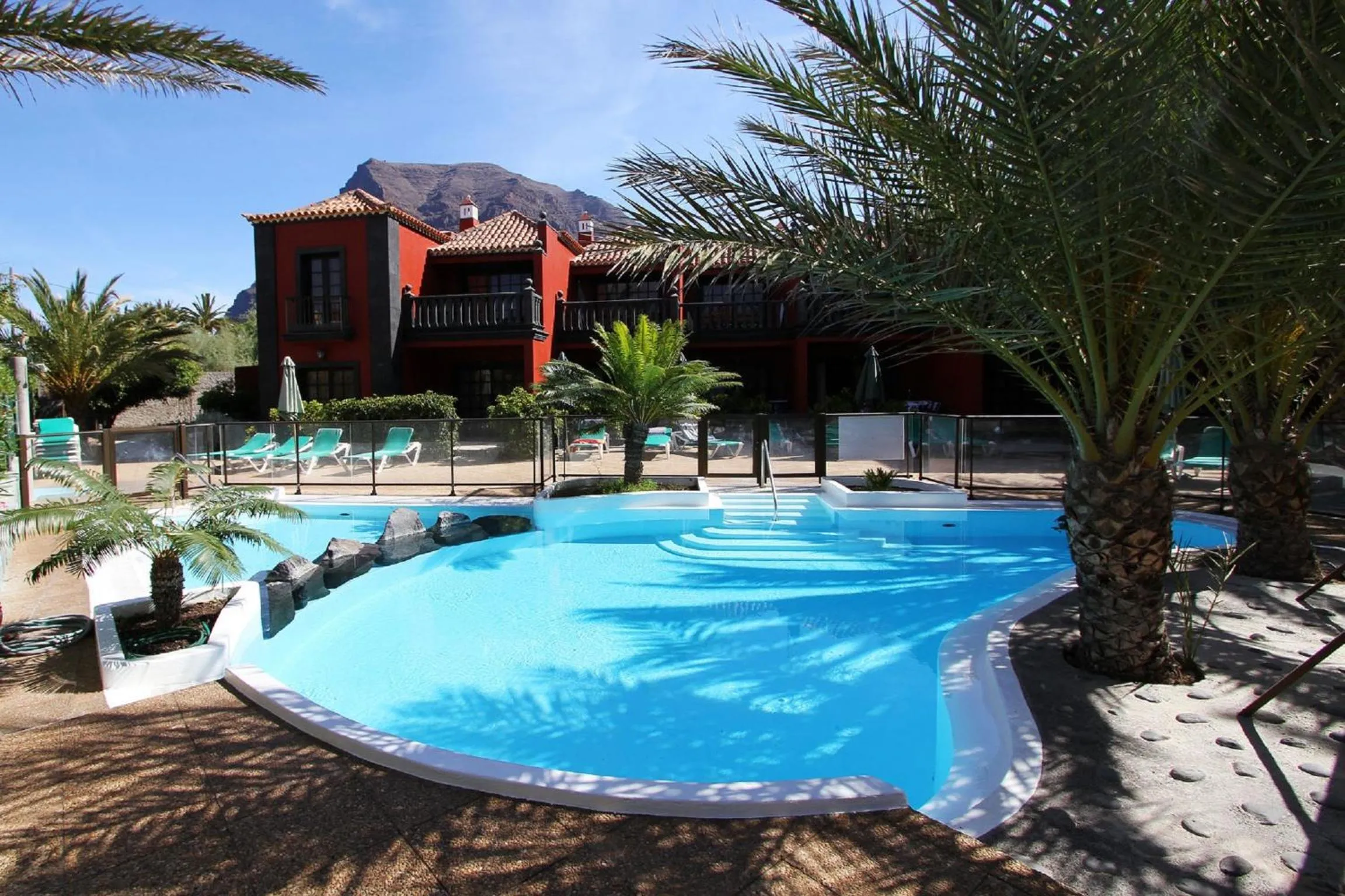 Day in Apartamentos Punta Marina