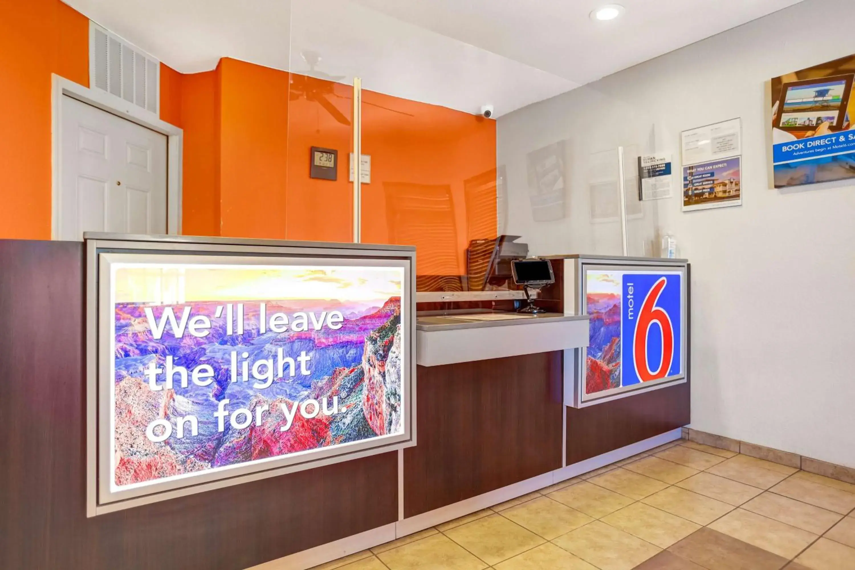 Lobby or reception in Motel 6-Payson, AZ Lobby or reception in Motel 6-Payson, AZ