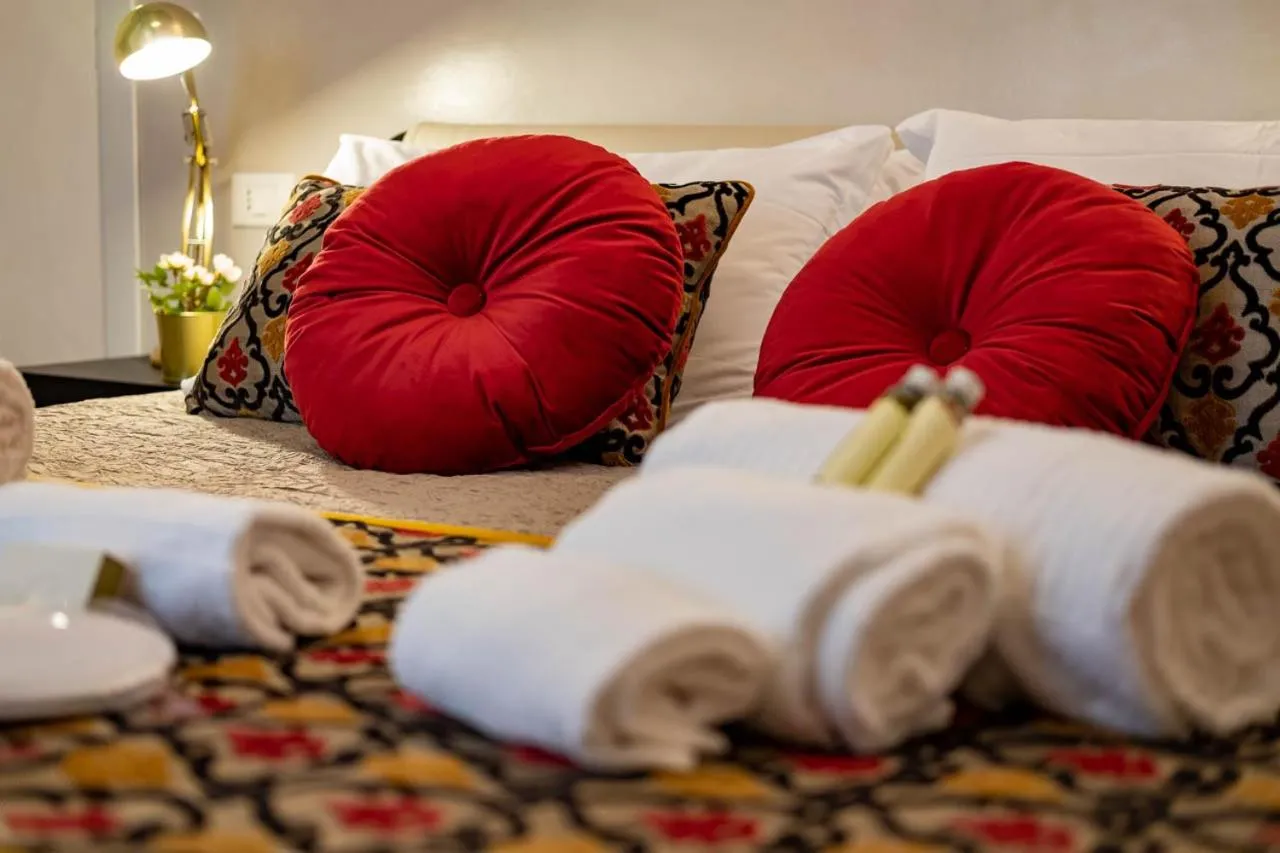 Bed in Verona Romana Apartments