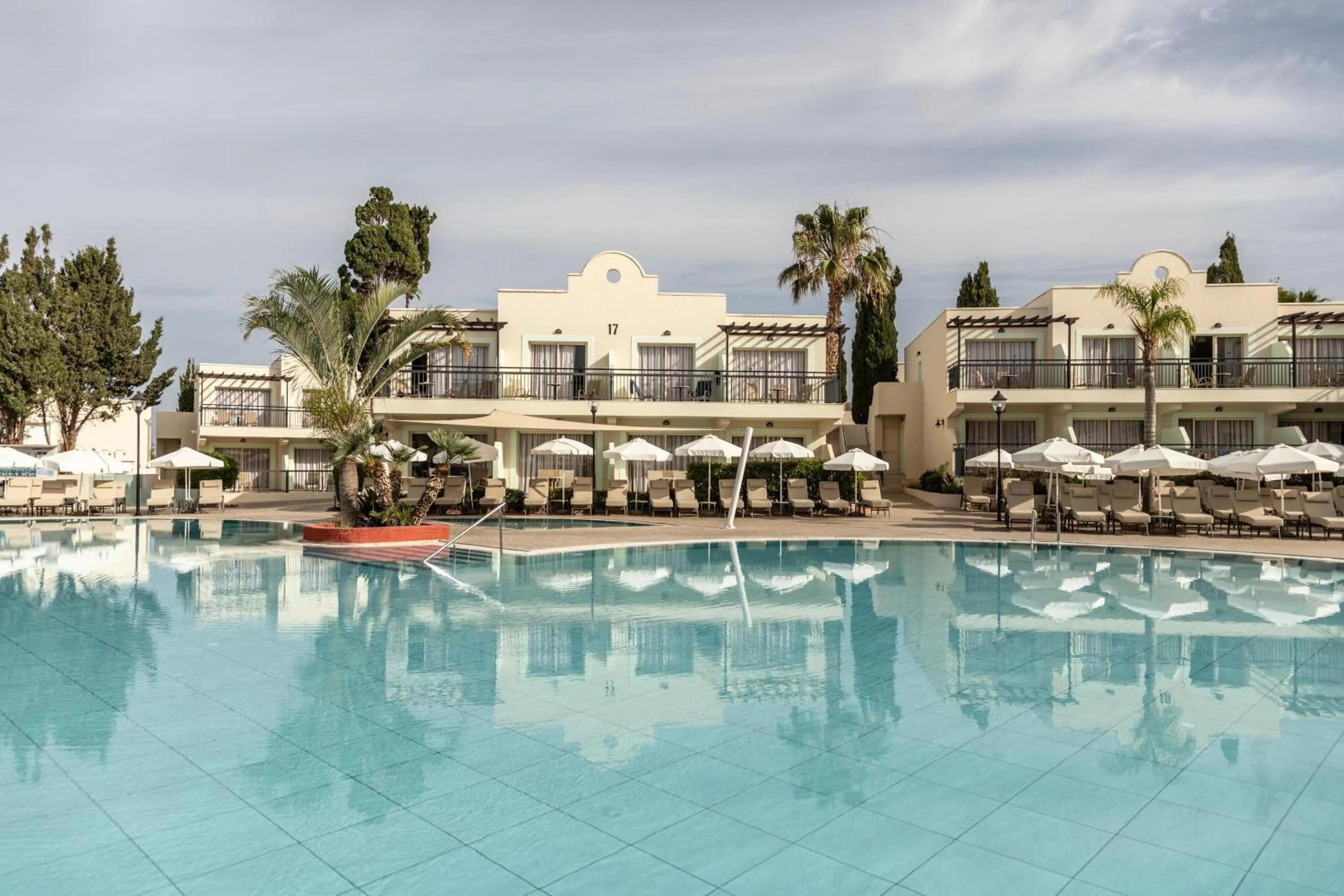 Swimming pool in Louis Paphos Breeze