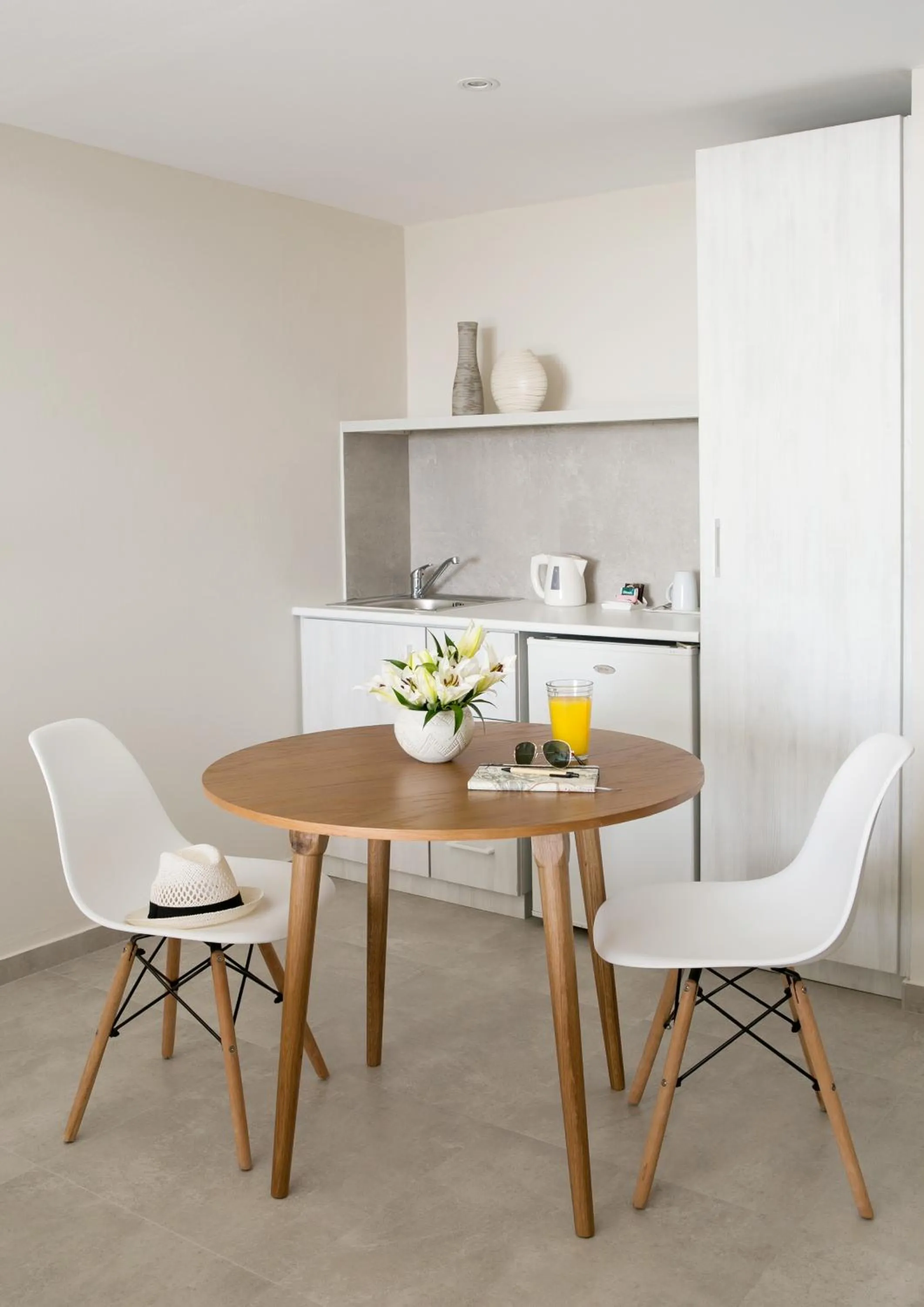 Coffee/tea facilities in Louis Paphos Breeze