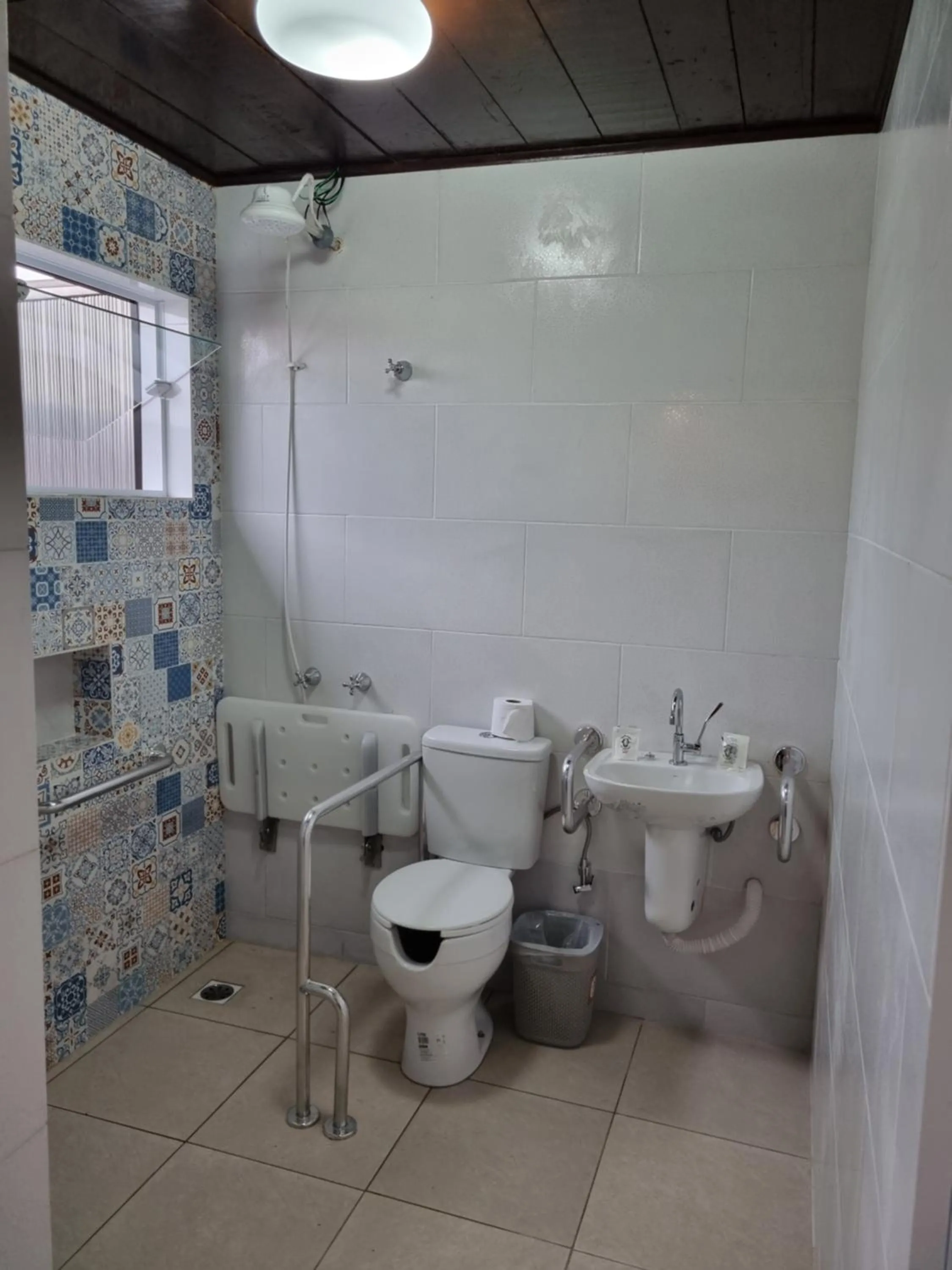 Bathroom in Residencial dos Portugas