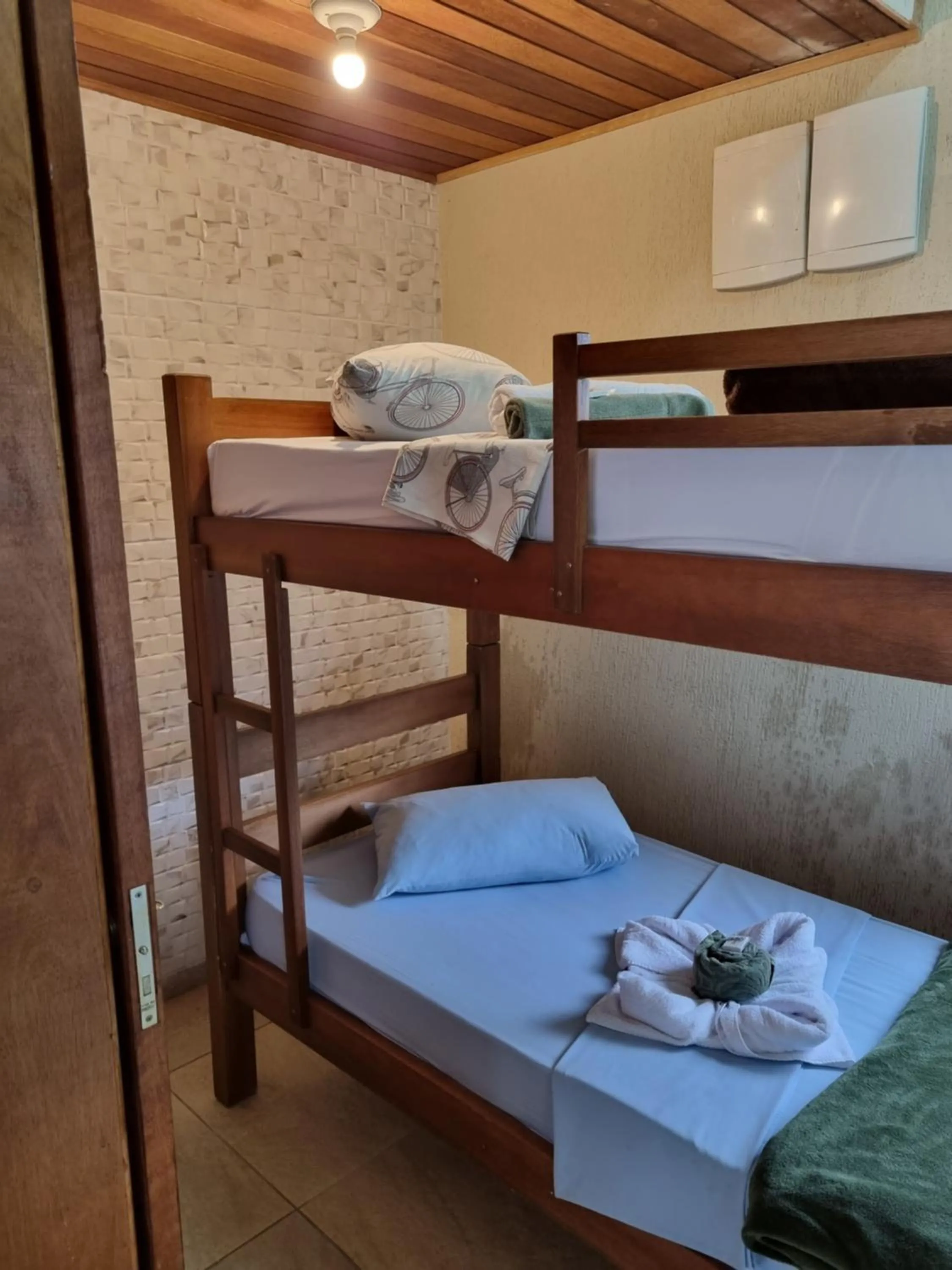 Bedroom, Bed in Residencial dos Portugas