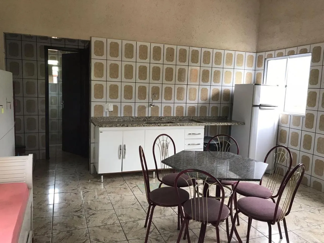 Kitchen or kitchenette in Residencial dos Portugas