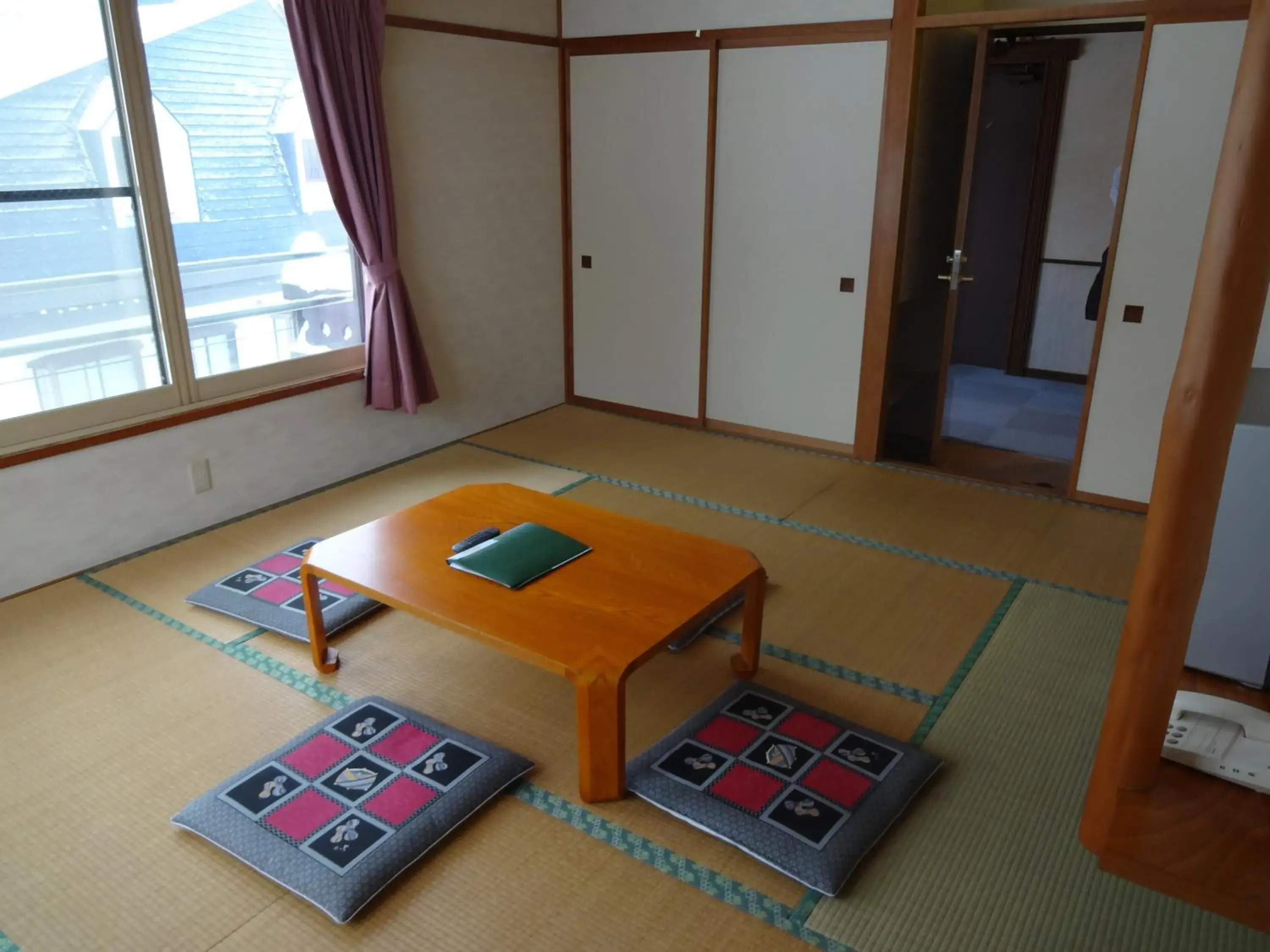 Japanese-Style Room with Shared Bathroom in Highland Lodge Takegen Japanese-Style Room with Shared Bathroom in Highland Lodge Takegen