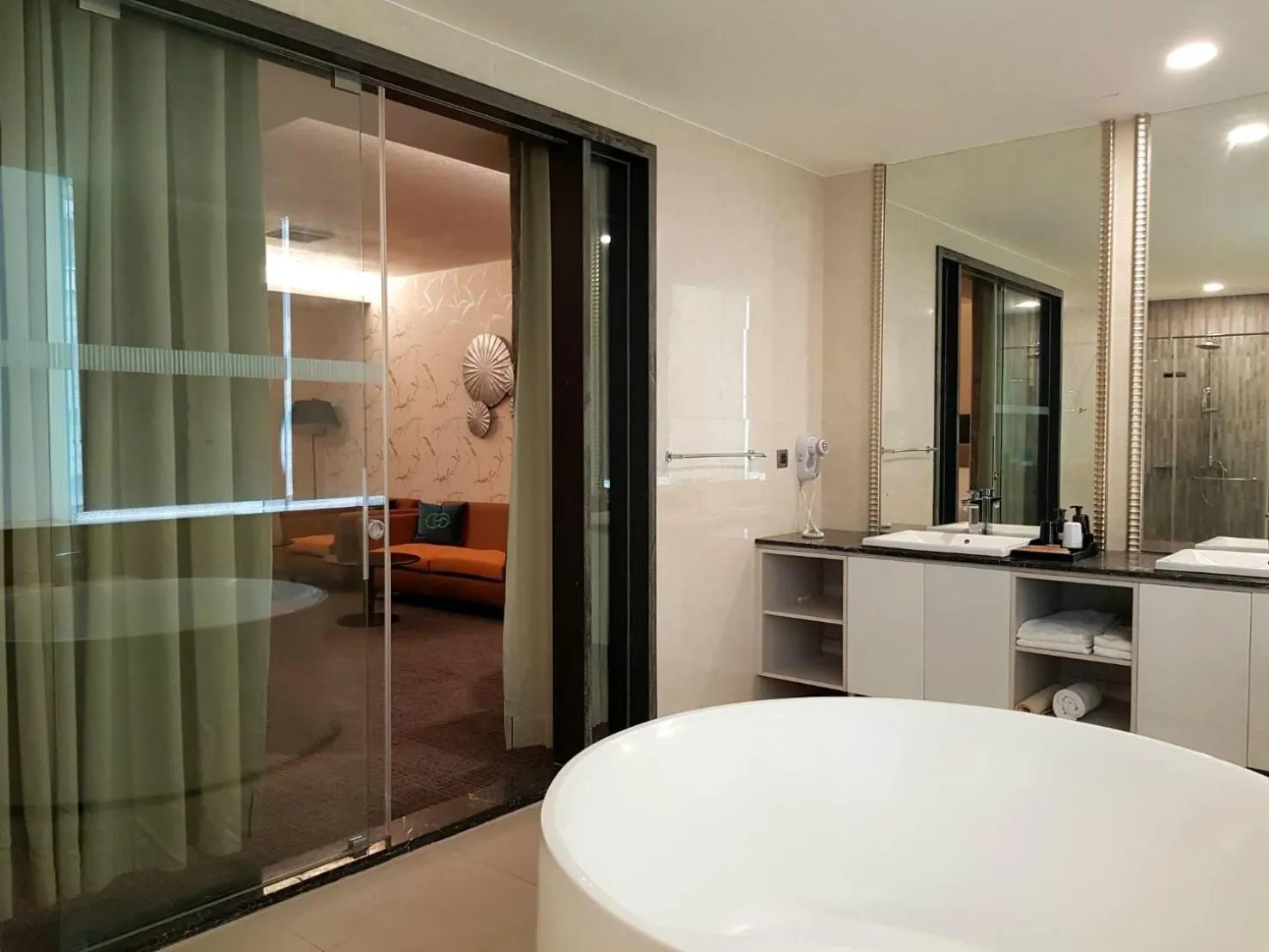 Shower in Hotel Geight Taipei