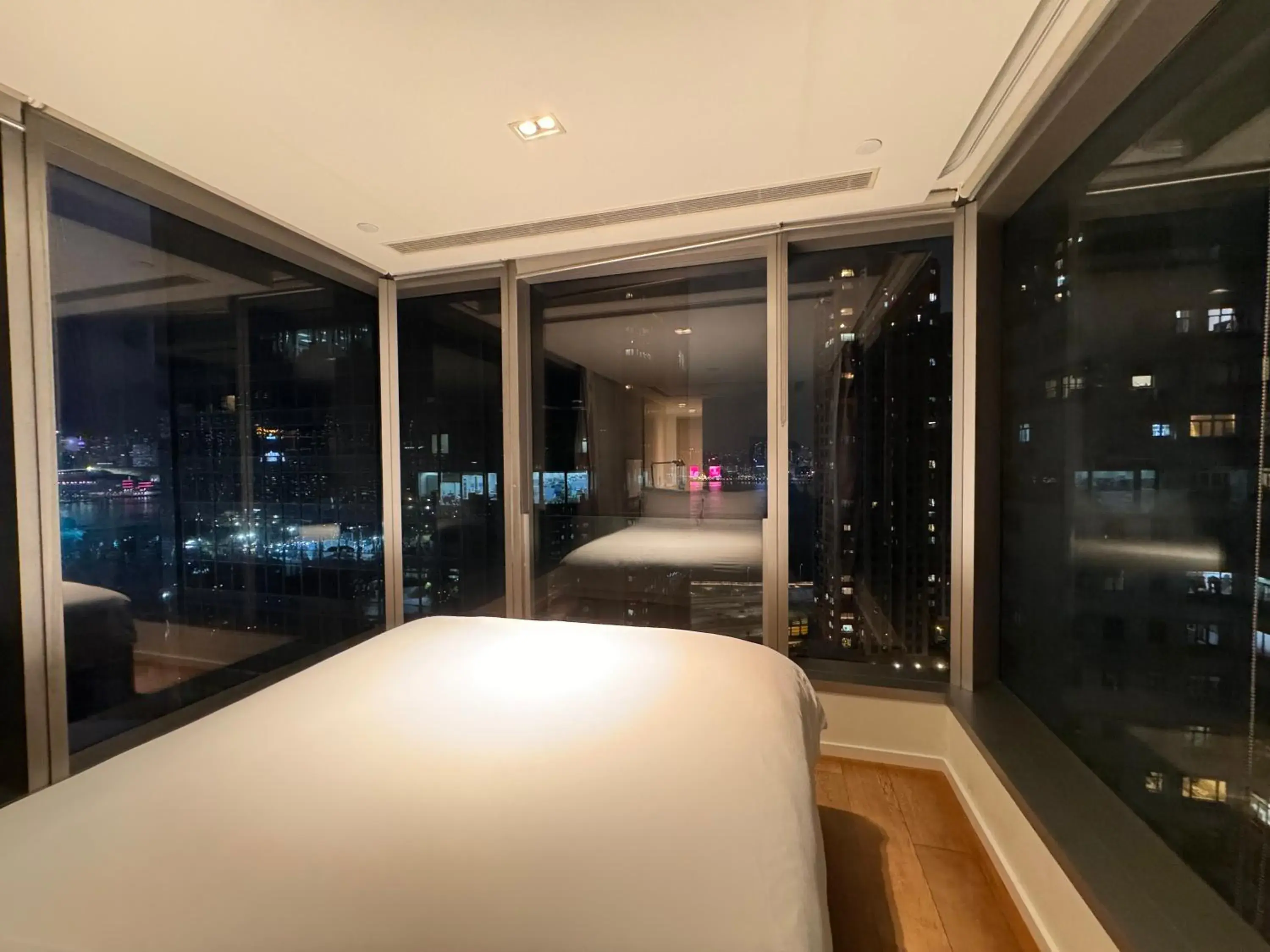 Bed in Twenty One Whitfield Bed in Twenty One Whitfield