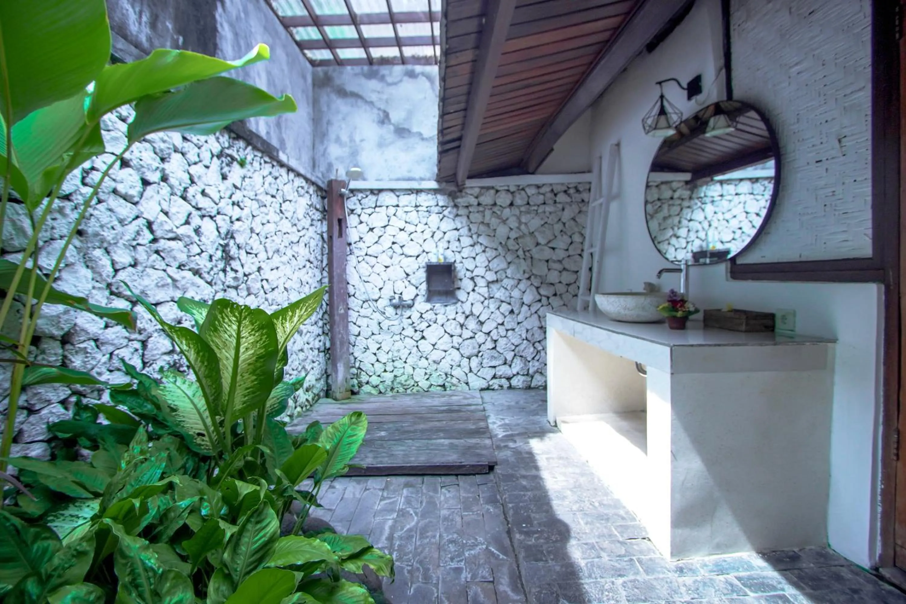 Bathroom in The Calmtree Bungalows