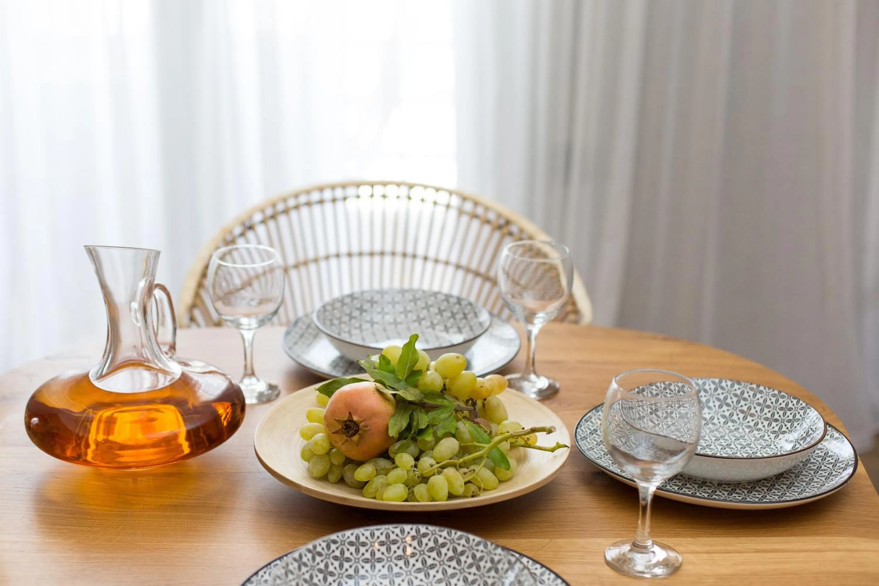 Food and drinks in Artree Suites