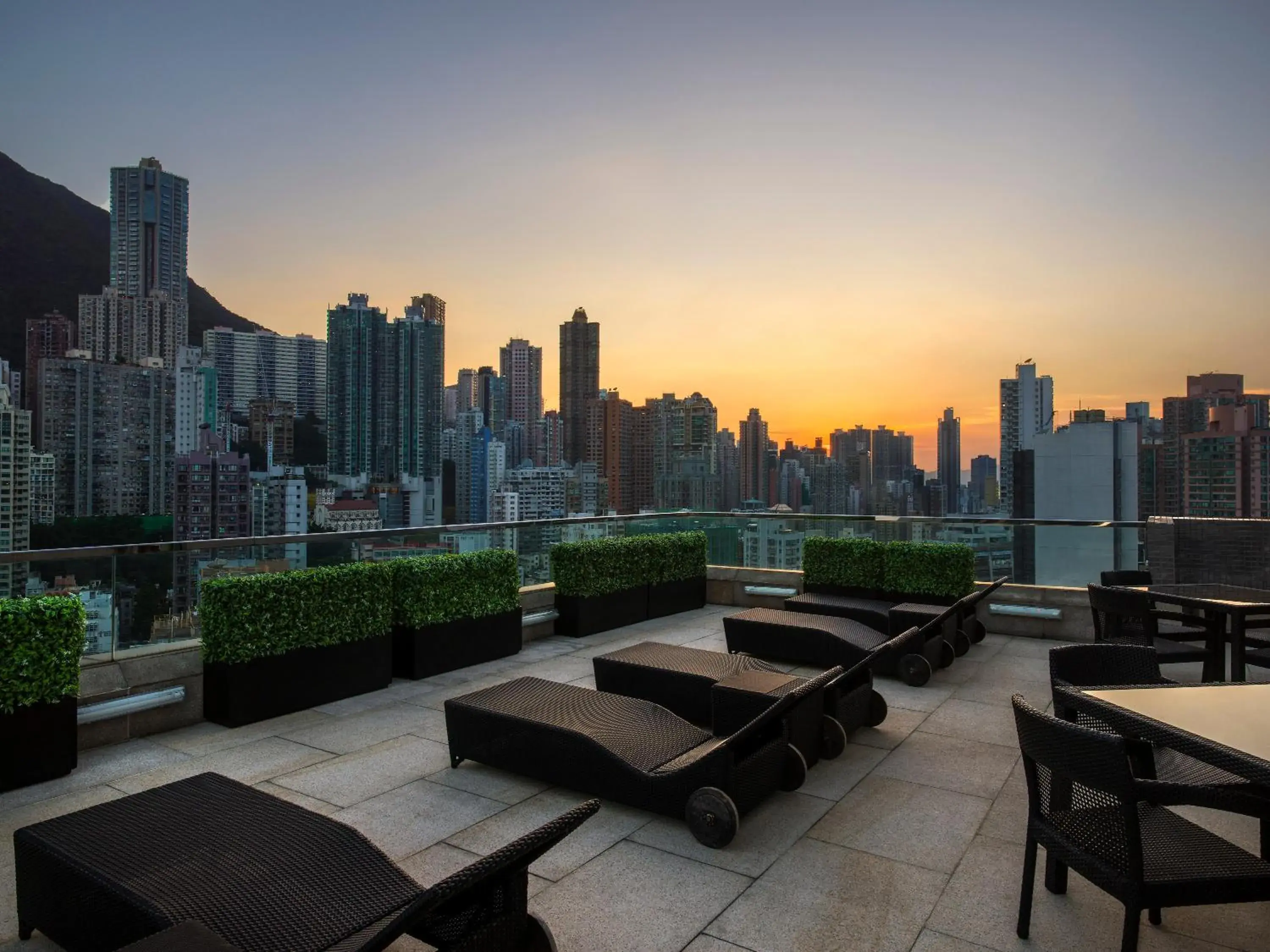 On site in 99 Bonham On site in 99 Bonham