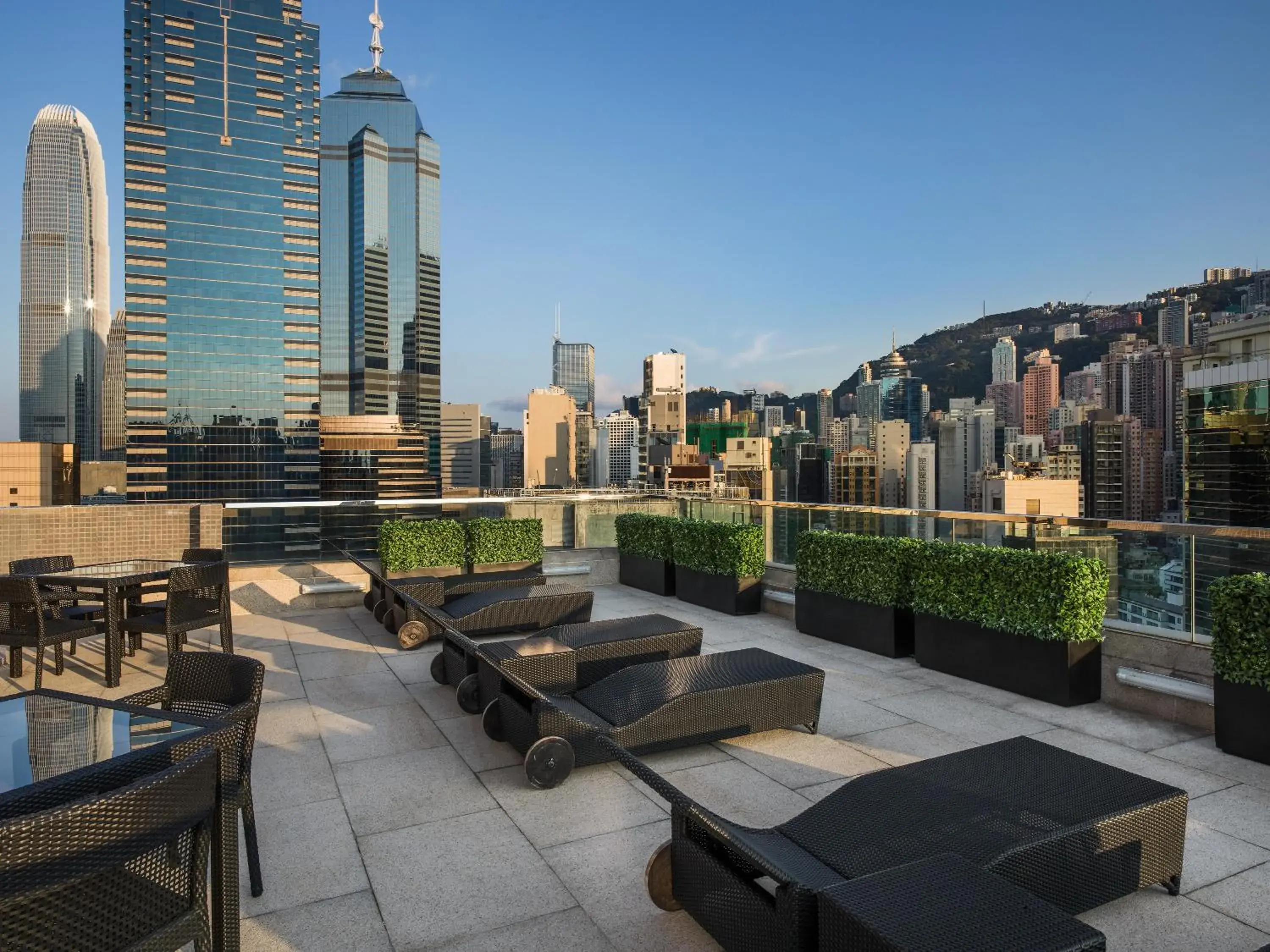 On site in 99 Bonham On site in 99 Bonham