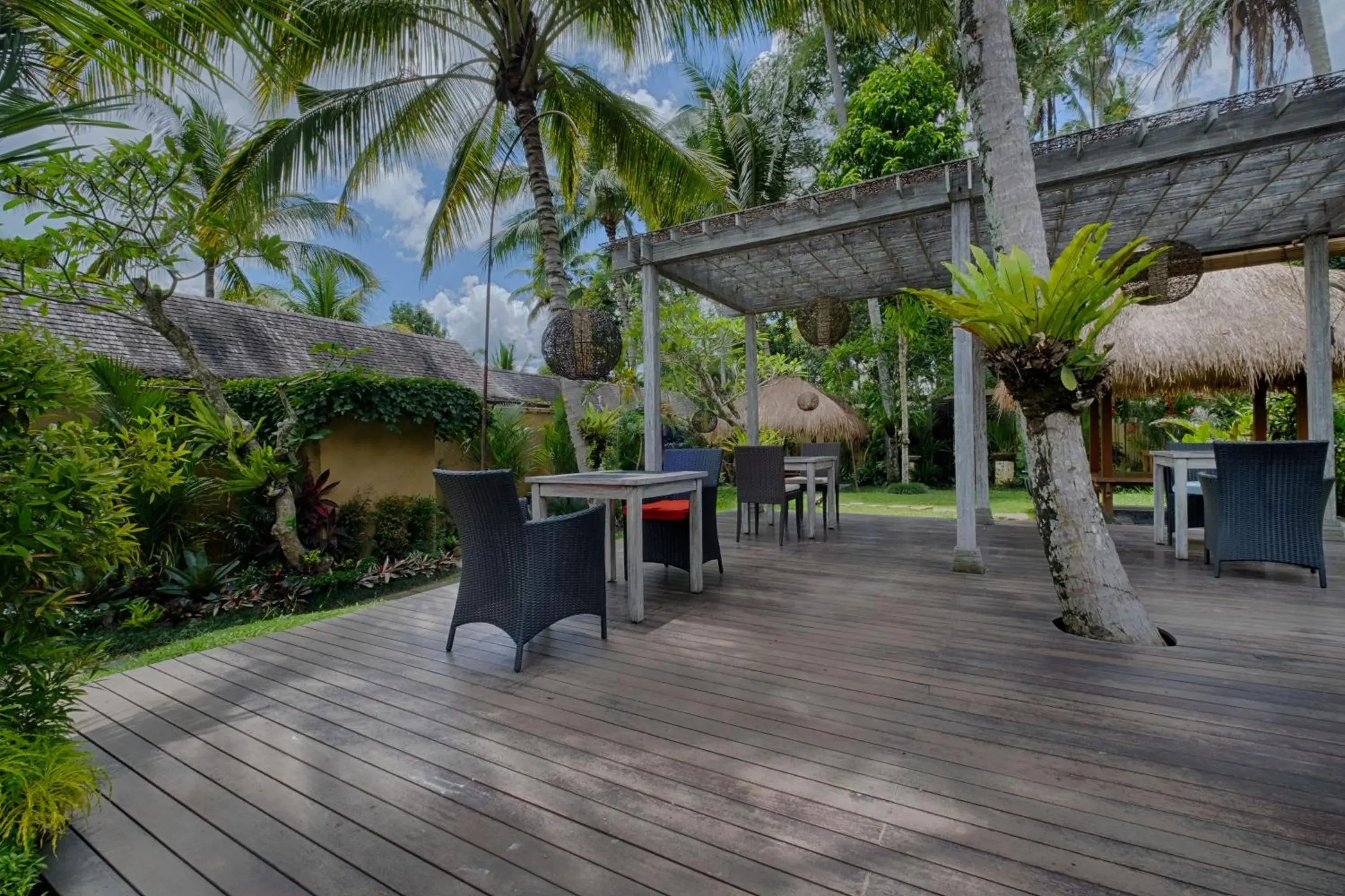 Restaurant/places to eat in Ubud Padi Villas Restaurant/places to eat in Ubud Padi Villas