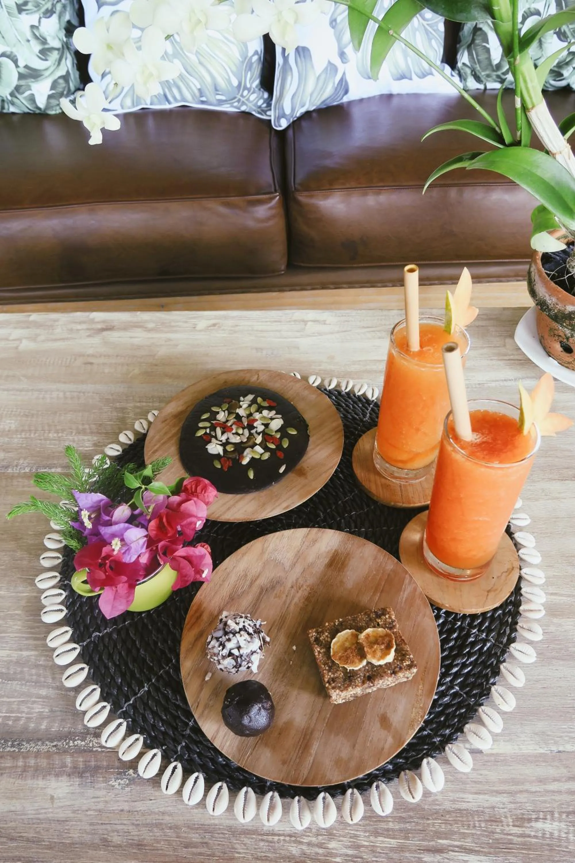 Restaurant/places to eat in The Griya Villas and Spa