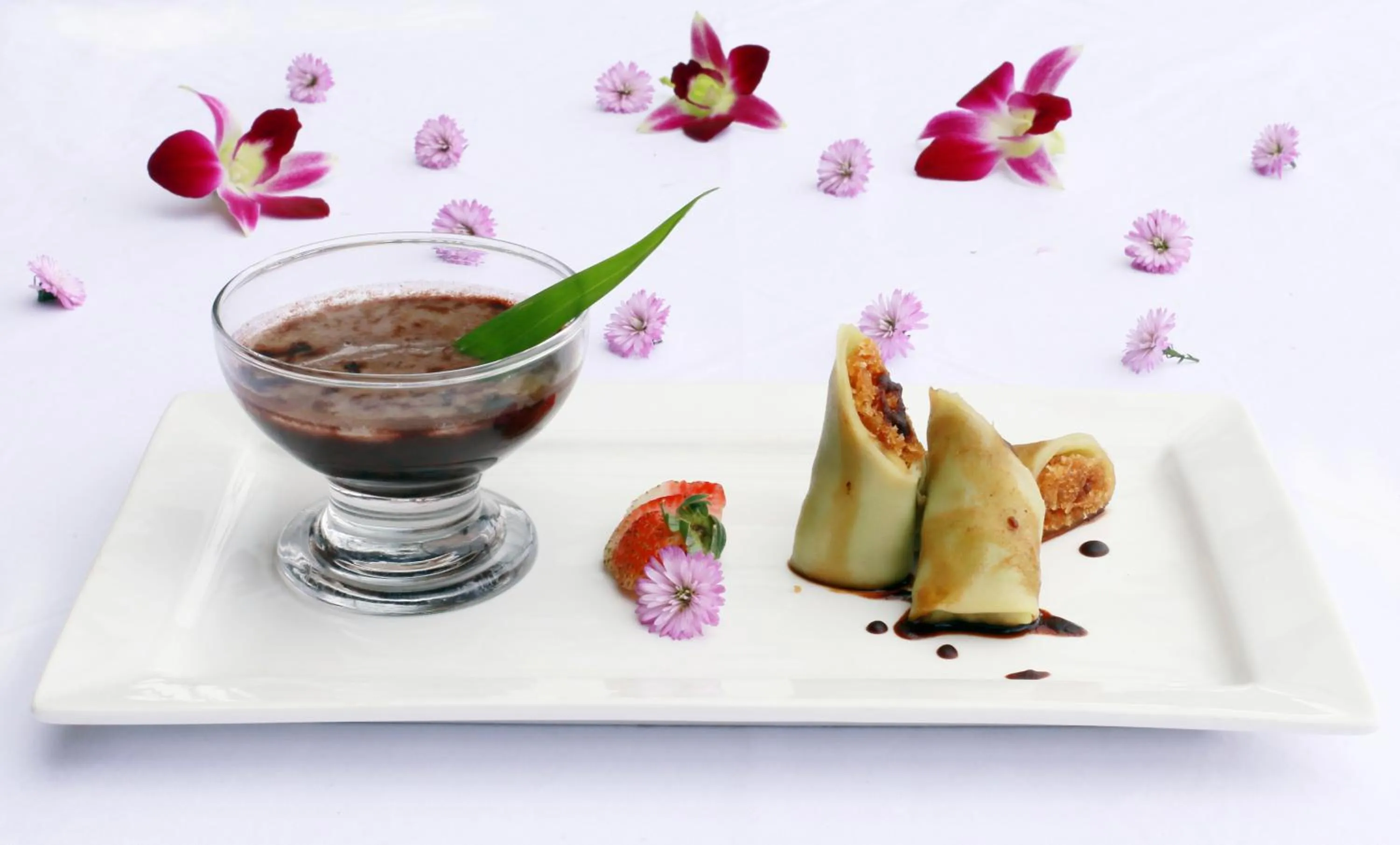 Food and drinks in The Griya Villas and Spa