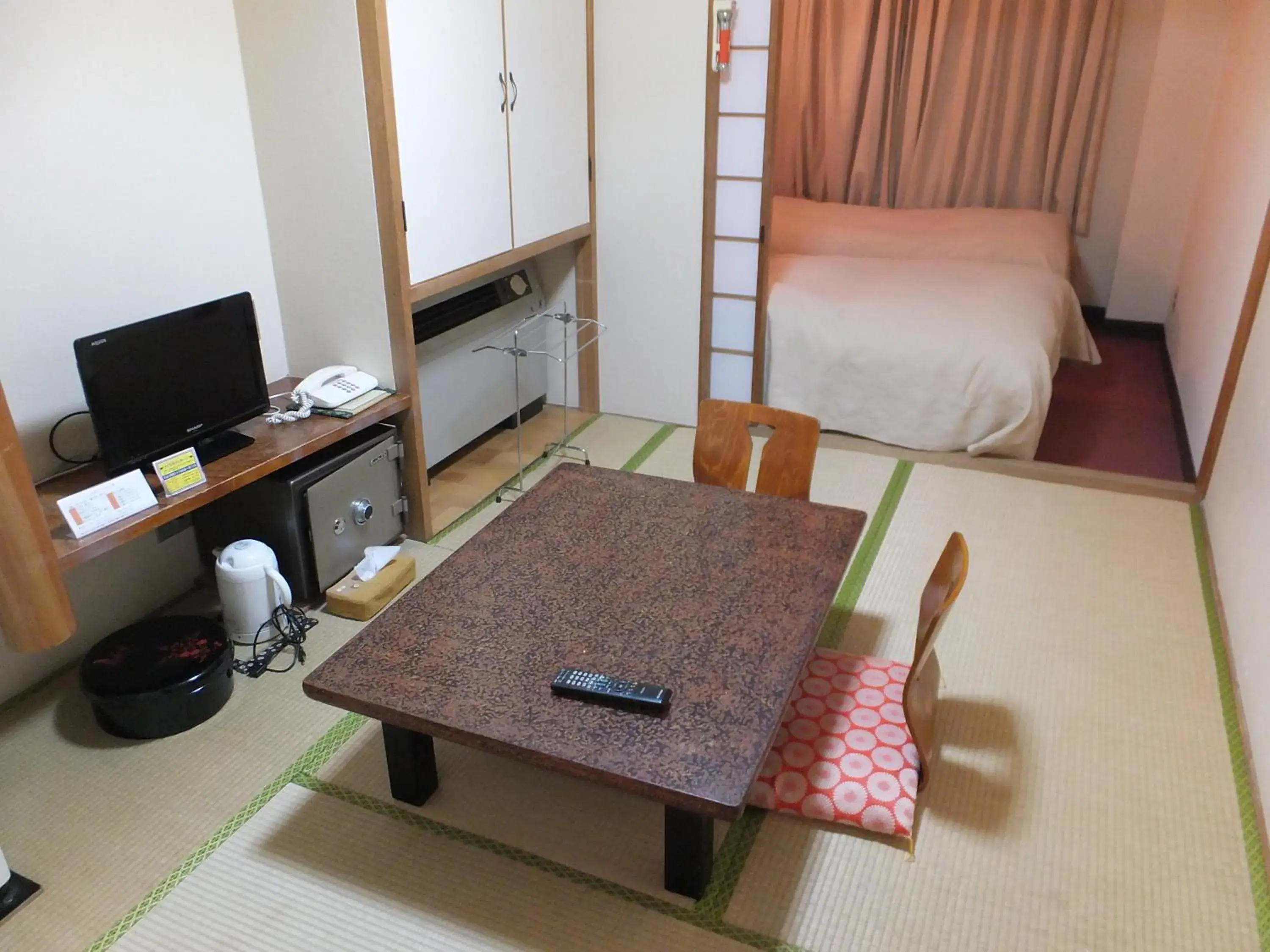 Photo of the whole room, Seating Area in Akakura Wakui Hotel