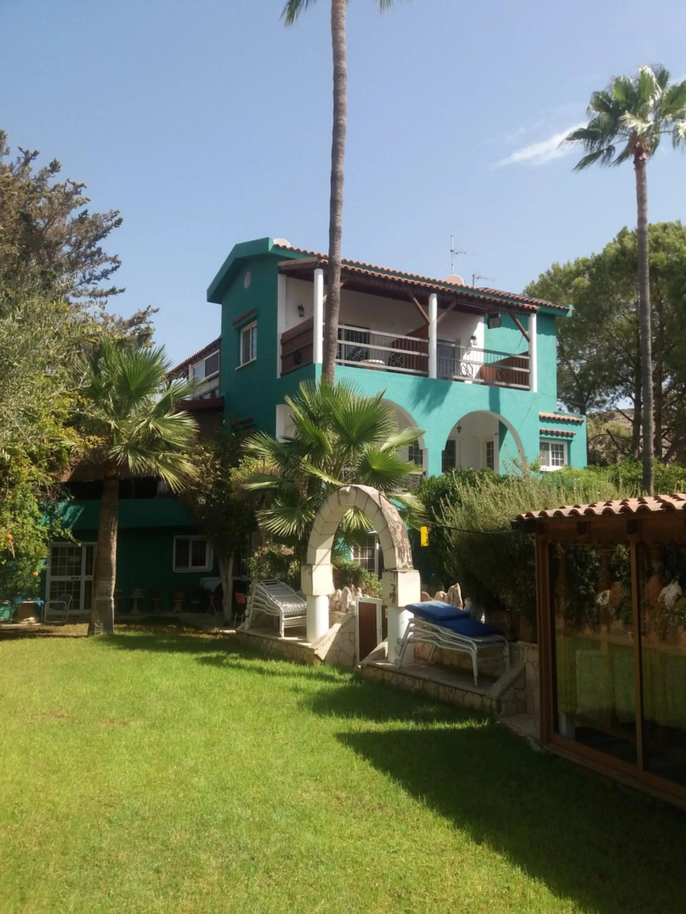 Garden in Greenfields Country Club