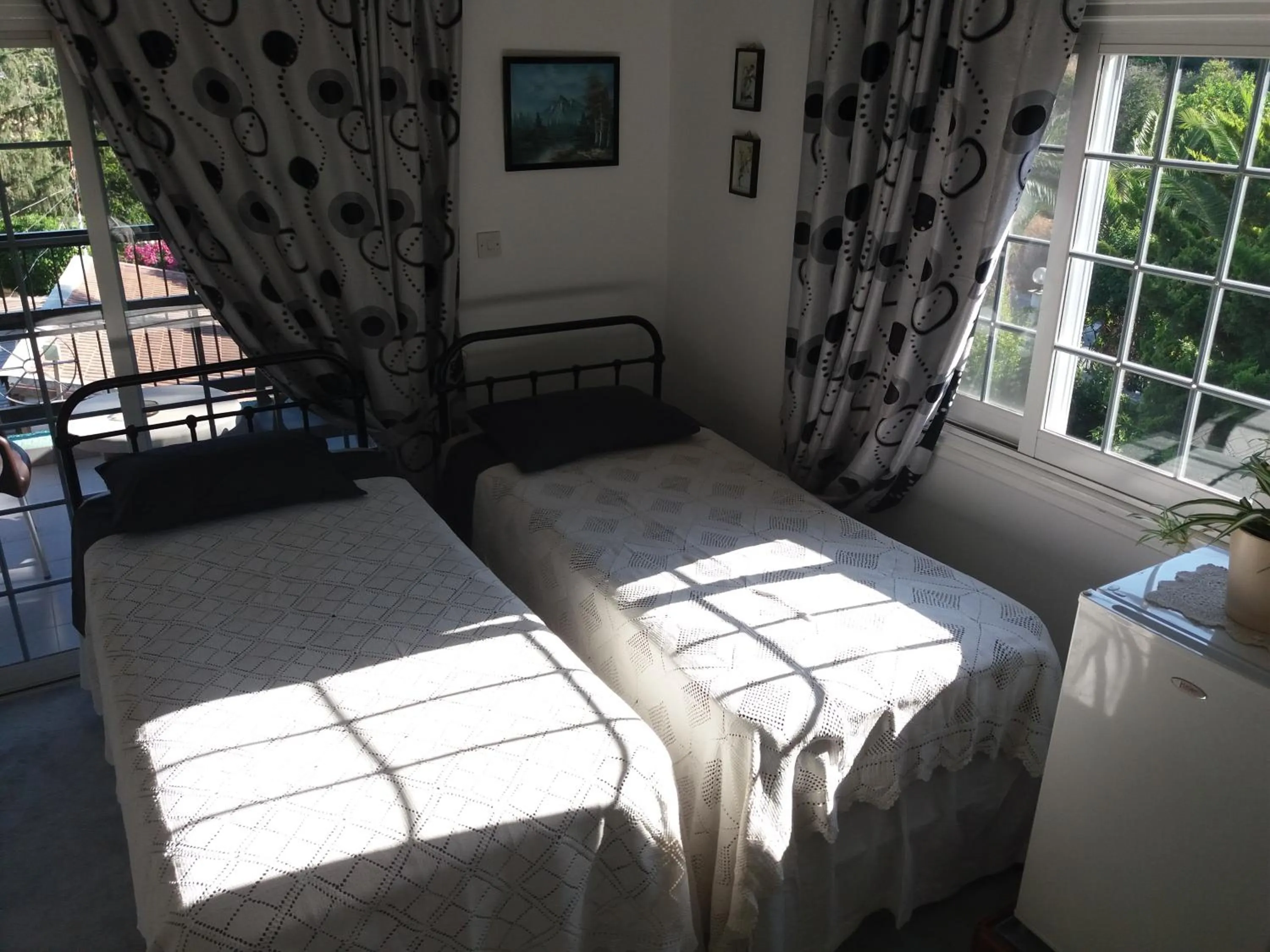 Bedroom, Bed in Greenfields Country Club