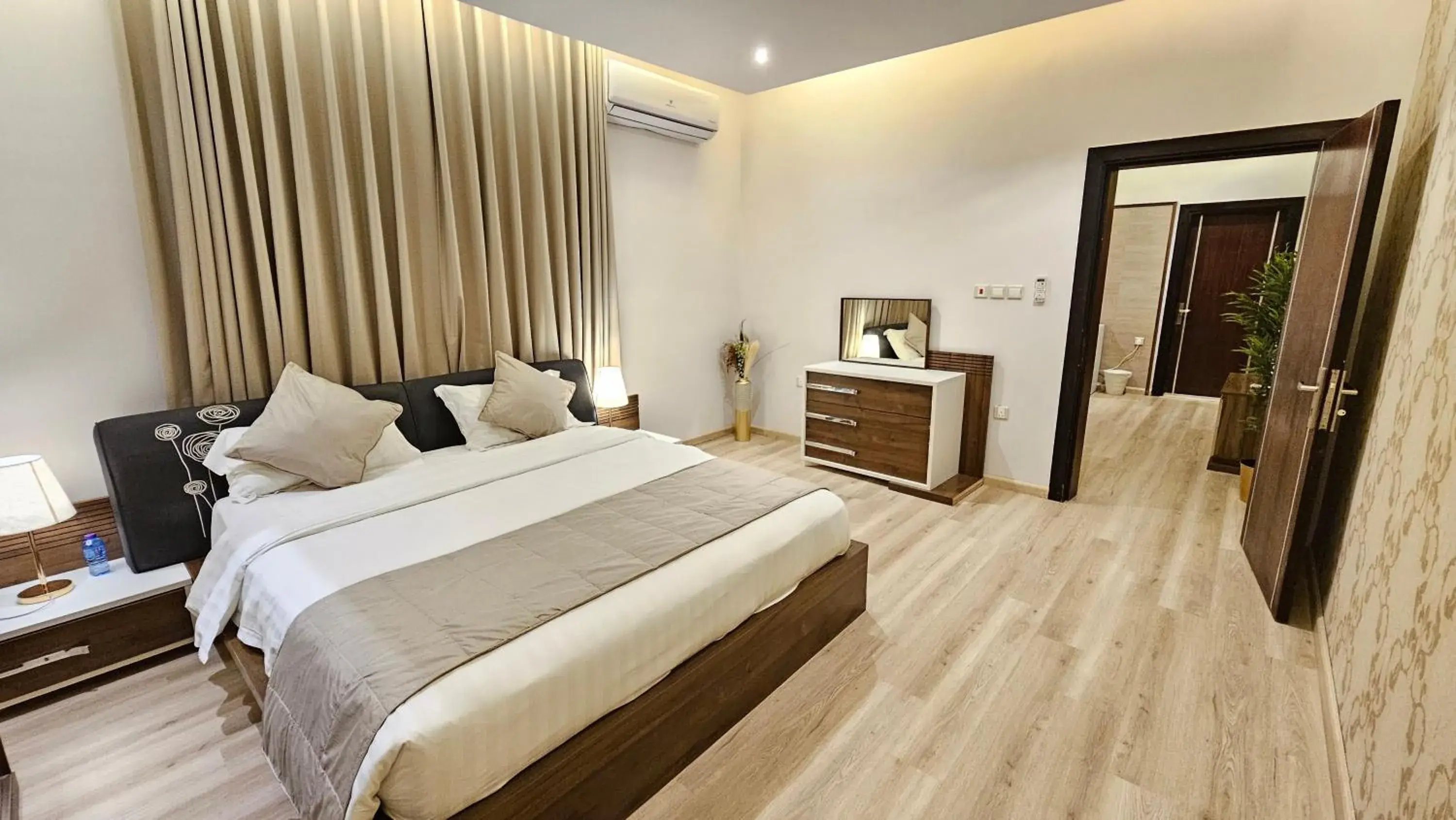 Bed in Rahhal AlBahr Serviced Apartments Bed in Rahhal AlBahr Serviced Apartments