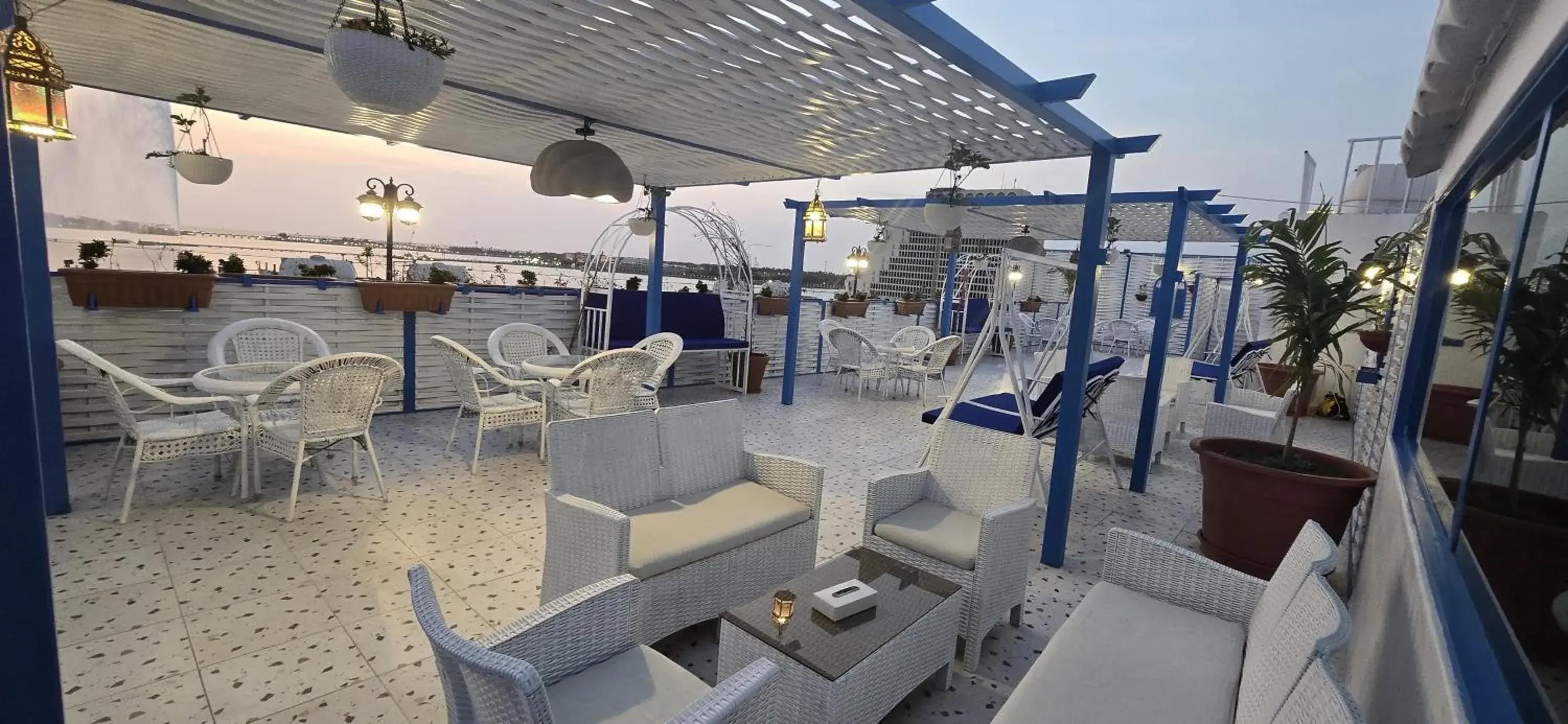 Property building in Rahhal AlBahr Serviced Apartments Property building in Rahhal AlBahr Serviced Apartments